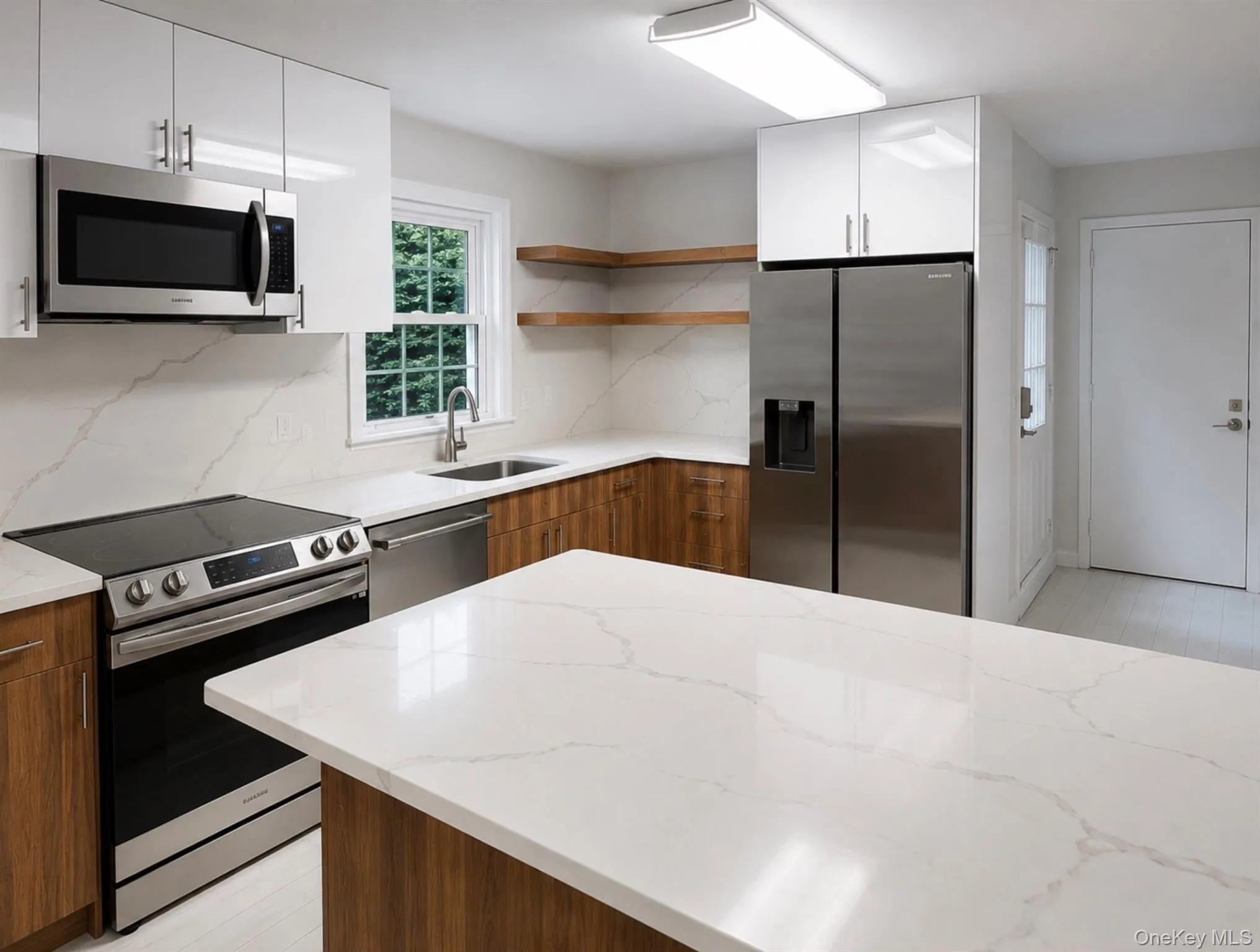 6 Holly Lane, Southampton, NY, 3 Bedrooms Bedrooms, 8 Rooms Rooms,2 BathroomsBathrooms,Residential Lease,For Rent,Holly,0,1019833 6 Holly Lane, Southampton, NY, 3 Bedrooms Bedrooms, 8 Rooms Rooms,2 BathroomsBathrooms,Residential Lease,For Rent,Holly,0,1019833