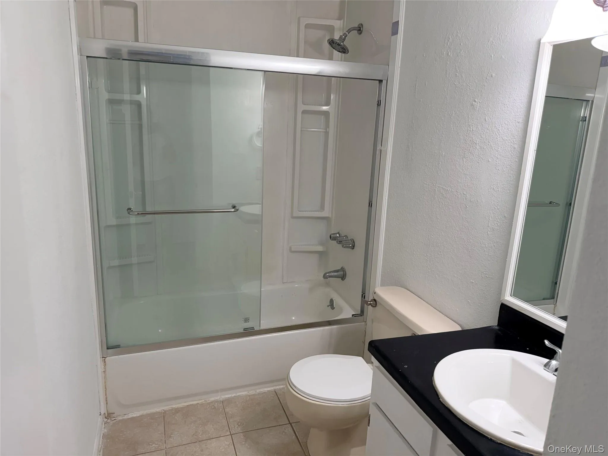 Full Bath Full Bath