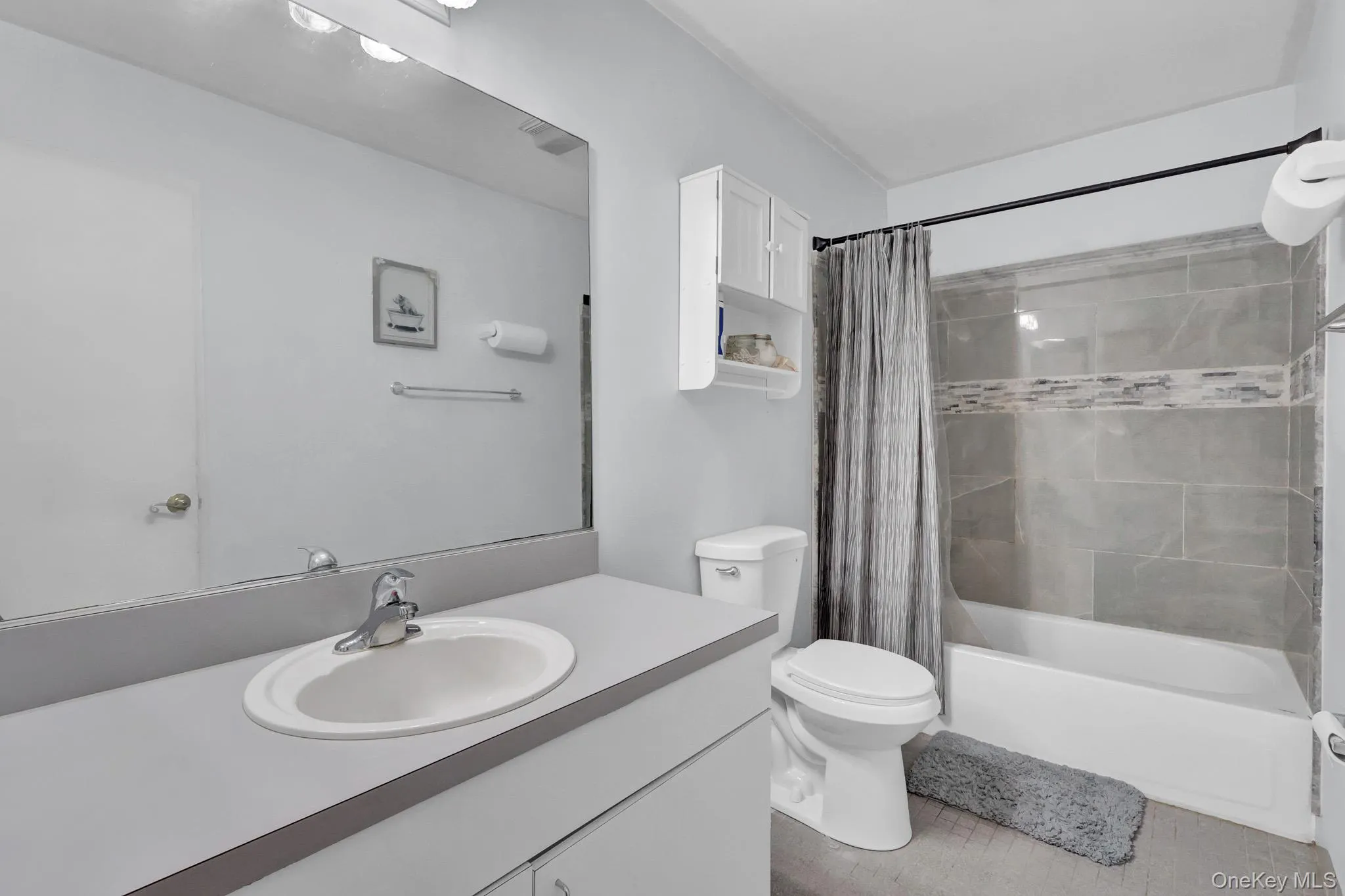 6 Beech Street, Islip, NY, 2 Bedrooms Bedrooms, 8 Rooms Rooms,1 BathroomBathrooms,Residential,For Rent,Beech,0,1019838 6 Beech Street, Islip, NY, 2 Bedrooms Bedrooms, 8 Rooms Rooms,1 BathroomBathrooms,Residential,For Rent,Beech,0,1019838