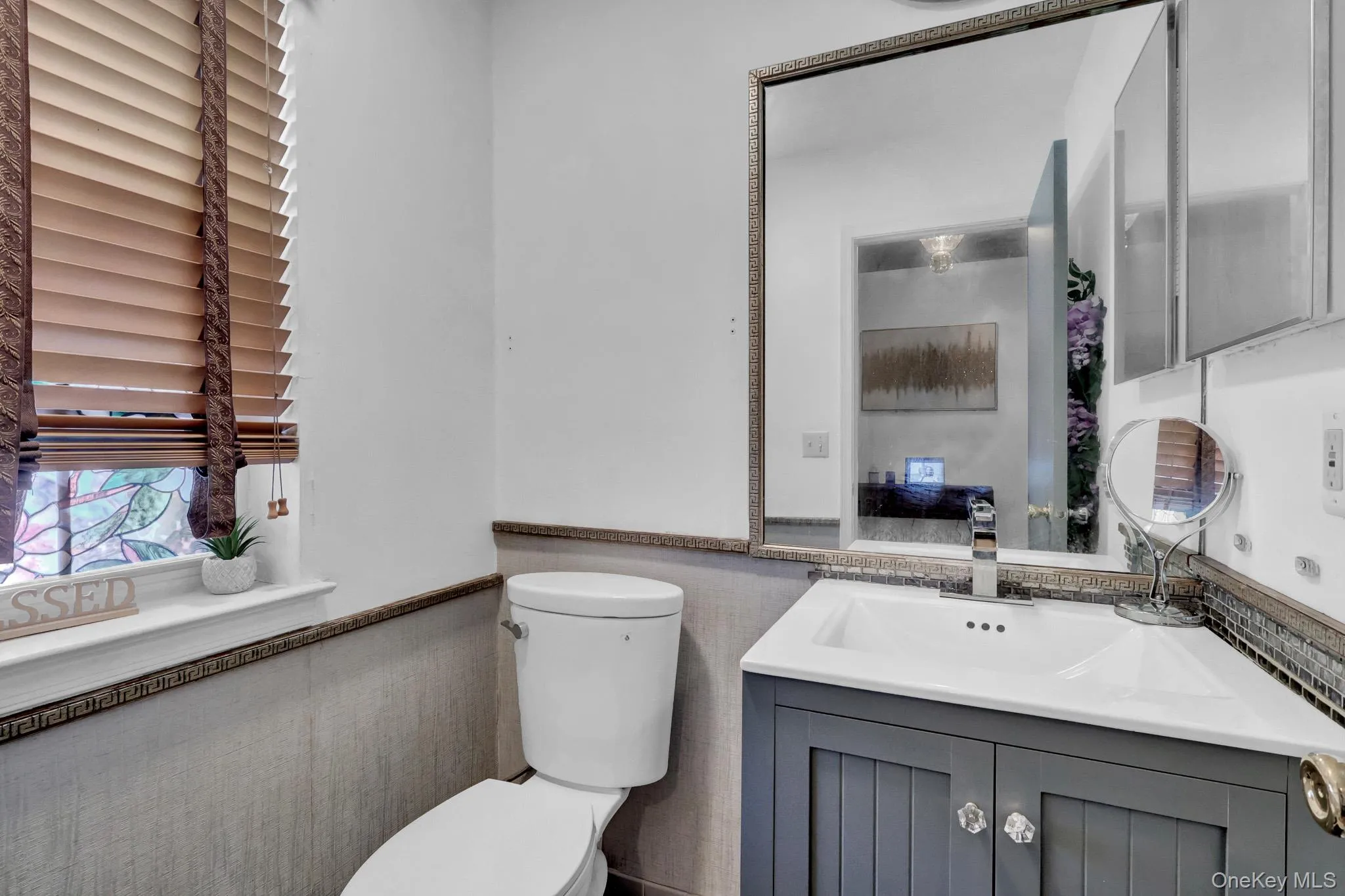 6 Beech Street, Islip, NY, 2 Bedrooms Bedrooms, 8 Rooms Rooms,1 BathroomBathrooms,Residential,For Rent,Beech,0,1019838 6 Beech Street, Islip, NY, 2 Bedrooms Bedrooms, 8 Rooms Rooms,1 BathroomBathrooms,Residential,For Rent,Beech,0,1019838