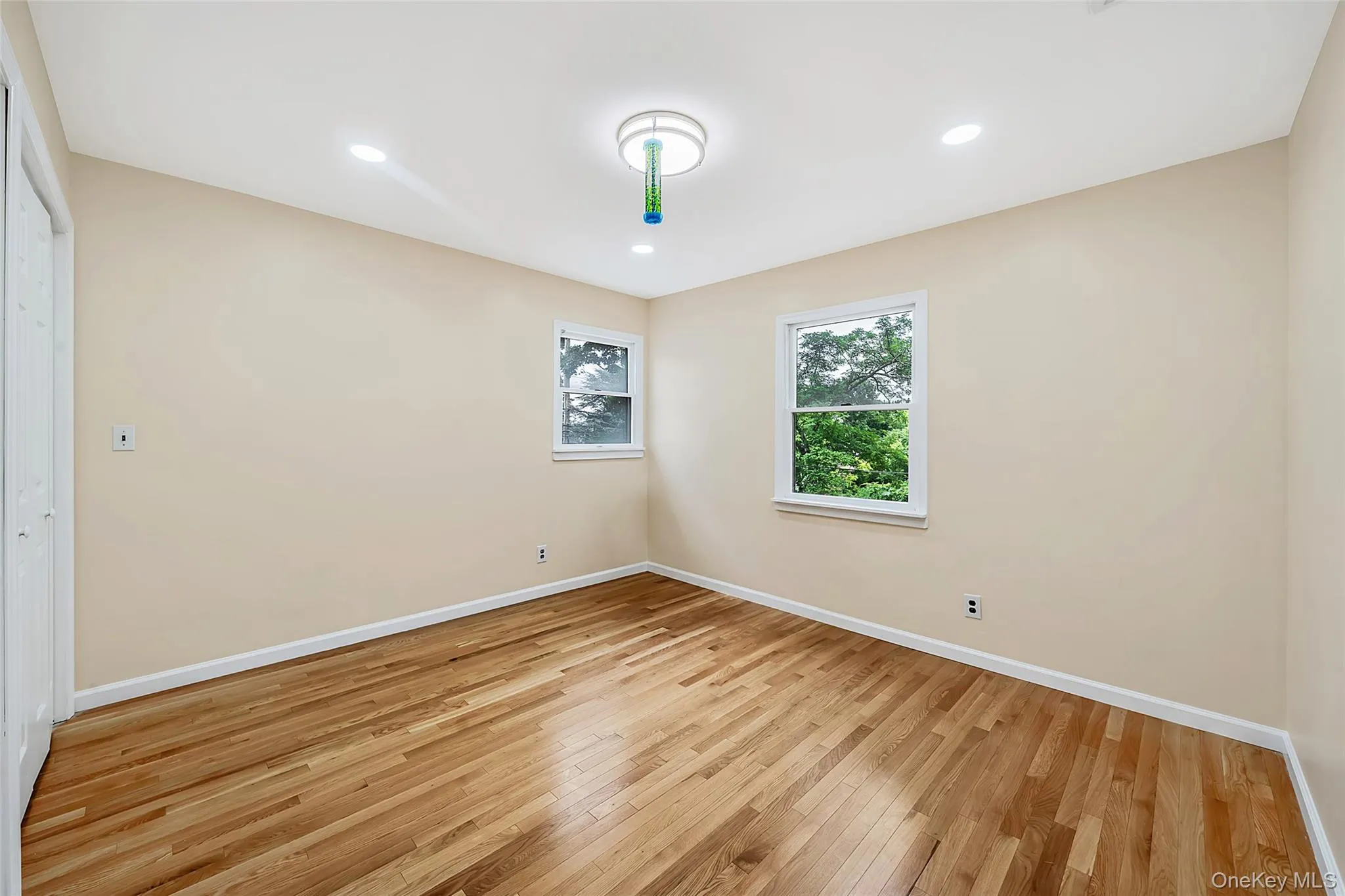 2 Berkeley Place, Oyster Bay, NY, 5 Bedrooms Bedrooms, 8 Rooms Rooms,2 BathroomsBathrooms,Residential Lease,For Rent,Berkeley,0,1019844 2 Berkeley Place, Oyster Bay, NY, 5 Bedrooms Bedrooms, 8 Rooms Rooms,2 BathroomsBathrooms,Residential Lease,For Rent,Berkeley,0,1019844