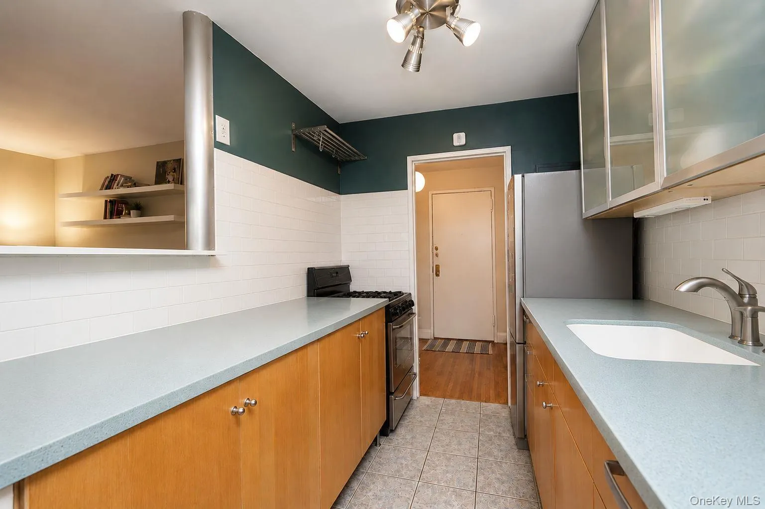 400 17th Street, New York, NY, 1 Bedroom Bedrooms, ,1 BathroomBathrooms,Residential,For Rent,17th,0,1019850 400 17th Street, New York, NY, 1 Bedroom Bedrooms, ,1 BathroomBathrooms,Residential,For Rent,17th,0,1019850