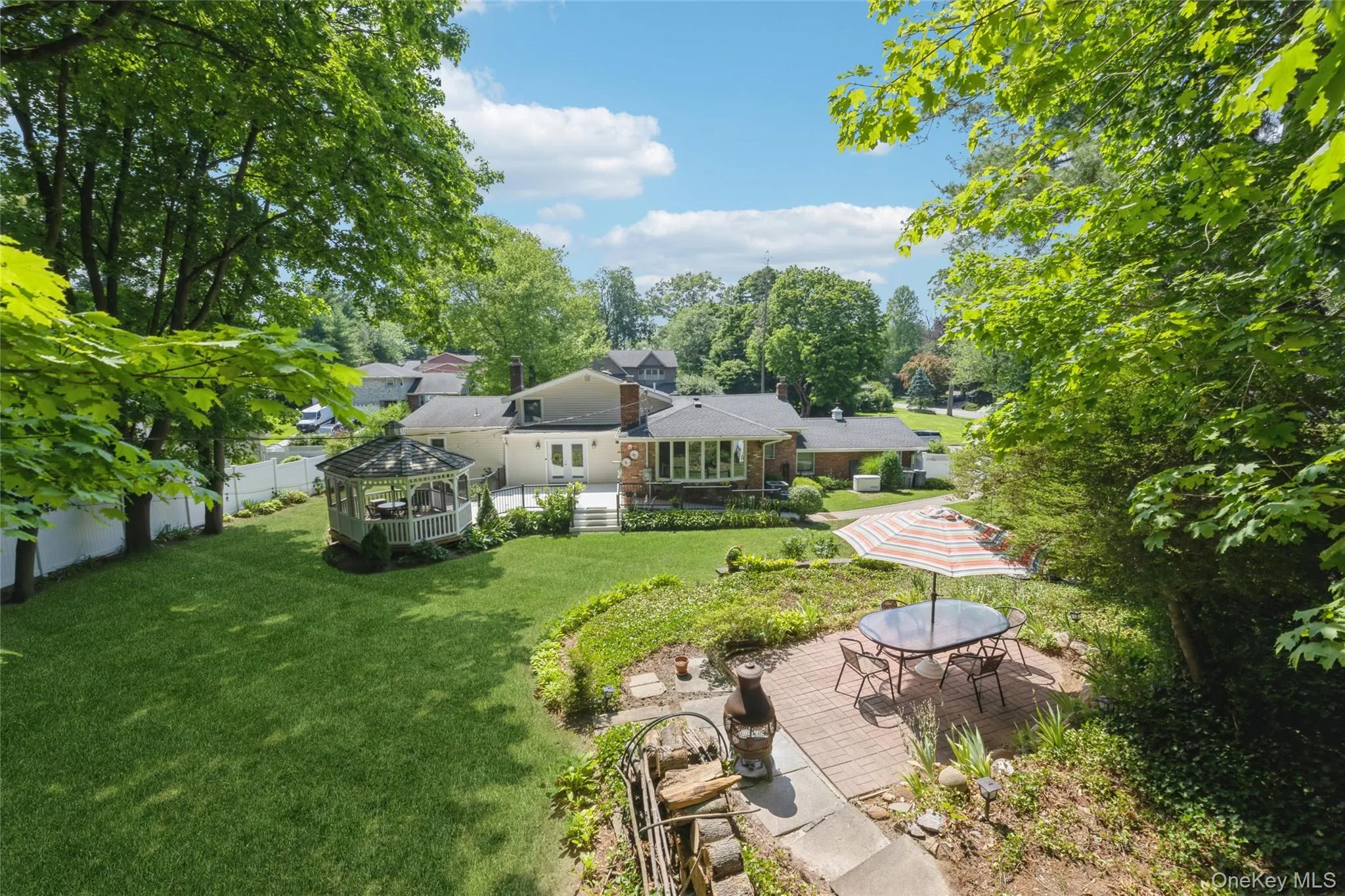 43 Viola Drive, Glen Cove, NY, 5 Bedrooms Bedrooms, 9 Rooms Rooms,2 BathroomsBathrooms,Residential,For Rent,Viola,0,1019856 43 Viola Drive, Glen Cove, NY, 5 Bedrooms Bedrooms, 9 Rooms Rooms,2 BathroomsBathrooms,Residential,For Rent,Viola,0,1019856