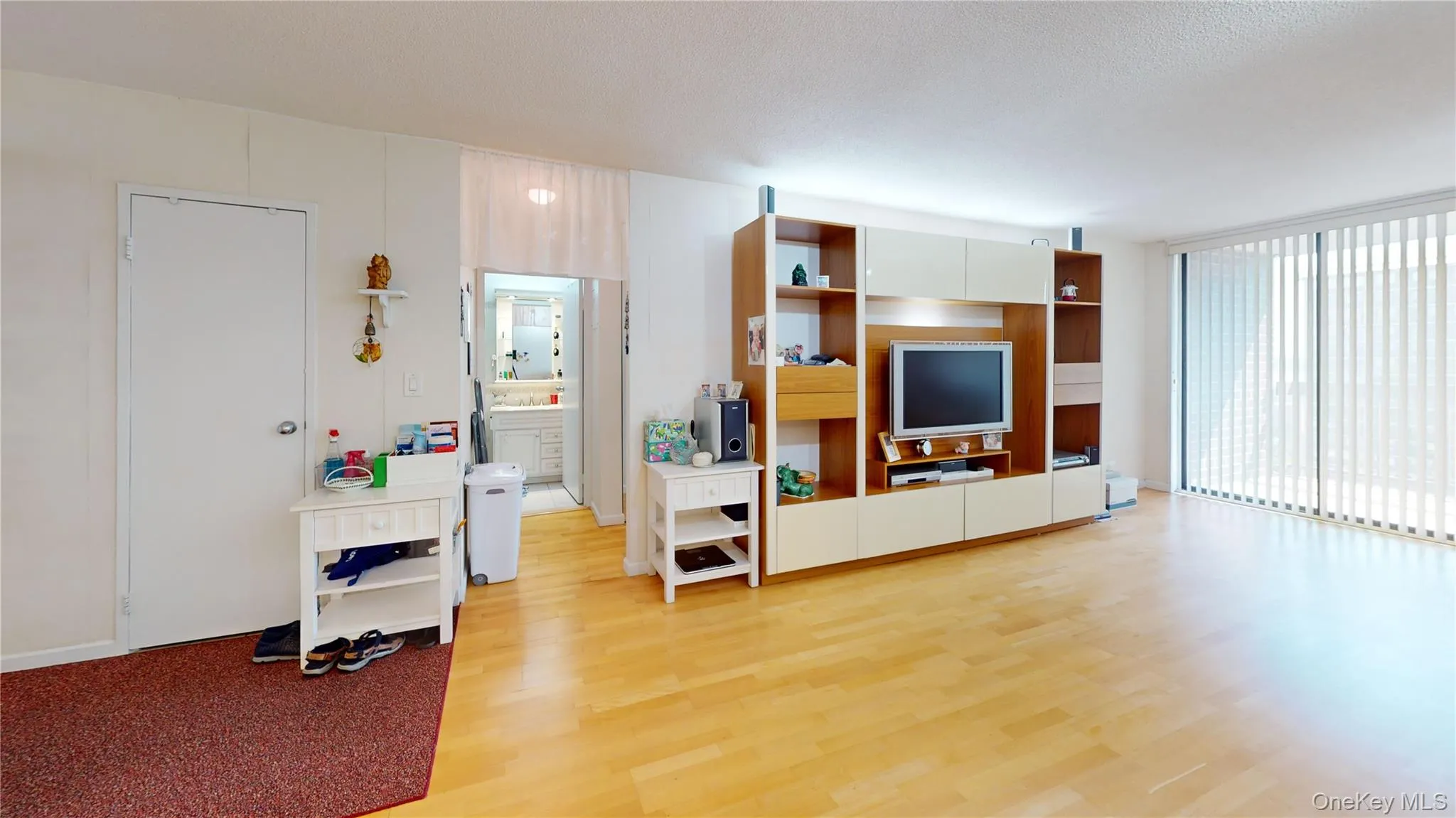 1 Bay Club Drive, New York, NY, 1 Bedroom Bedrooms, 3 Rooms Rooms,1 BathroomBathrooms,Residential,For Rent,Bay Club,0,1019857 1 Bay Club Drive, New York, NY, 1 Bedroom Bedrooms, 3 Rooms Rooms,1 BathroomBathrooms,Residential,For Rent,Bay Club,0,1019857
