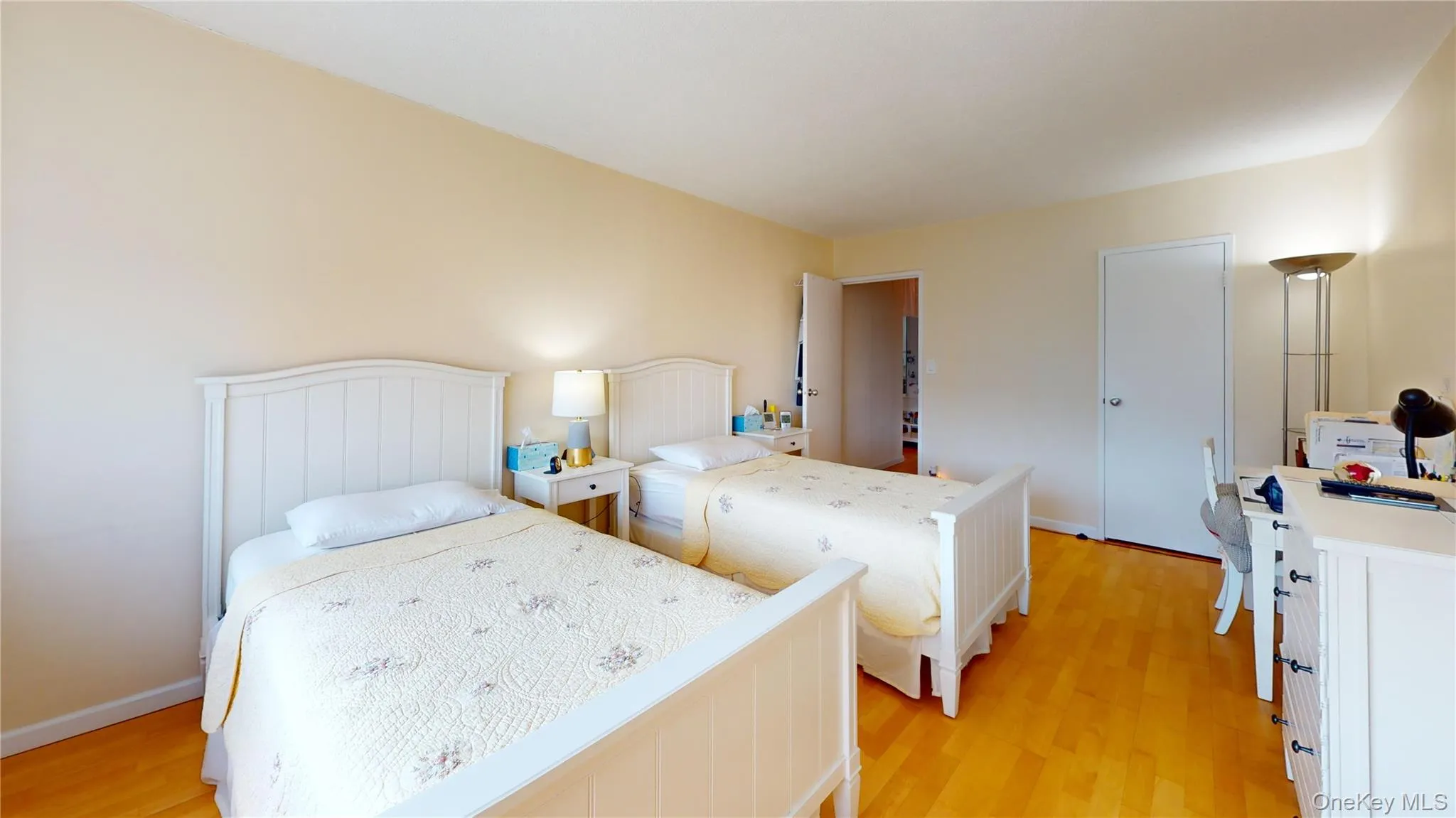 1 Bay Club Drive, New York, NY, 1 Bedroom Bedrooms, 3 Rooms Rooms,1 BathroomBathrooms,Residential,For Rent,Bay Club,0,1019857 1 Bay Club Drive, New York, NY, 1 Bedroom Bedrooms, 3 Rooms Rooms,1 BathroomBathrooms,Residential,For Rent,Bay Club,0,1019857