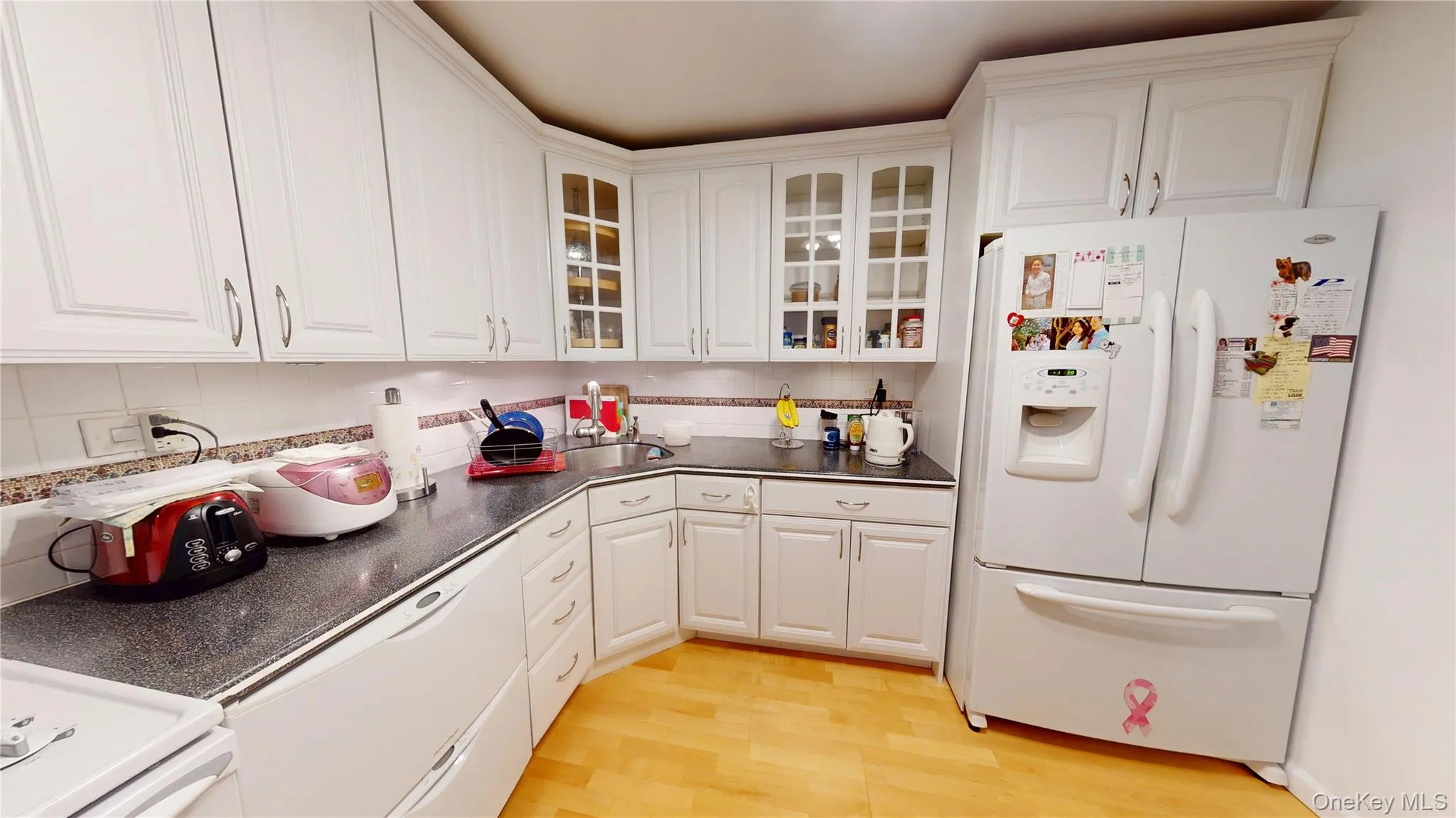 1 Bay Club Drive, New York, NY, 1 Bedroom Bedrooms, 3 Rooms Rooms,1 BathroomBathrooms,Residential,For Rent,Bay Club,0,1019857 1 Bay Club Drive, New York, NY, 1 Bedroom Bedrooms, 3 Rooms Rooms,1 BathroomBathrooms,Residential,For Rent,Bay Club,0,1019857