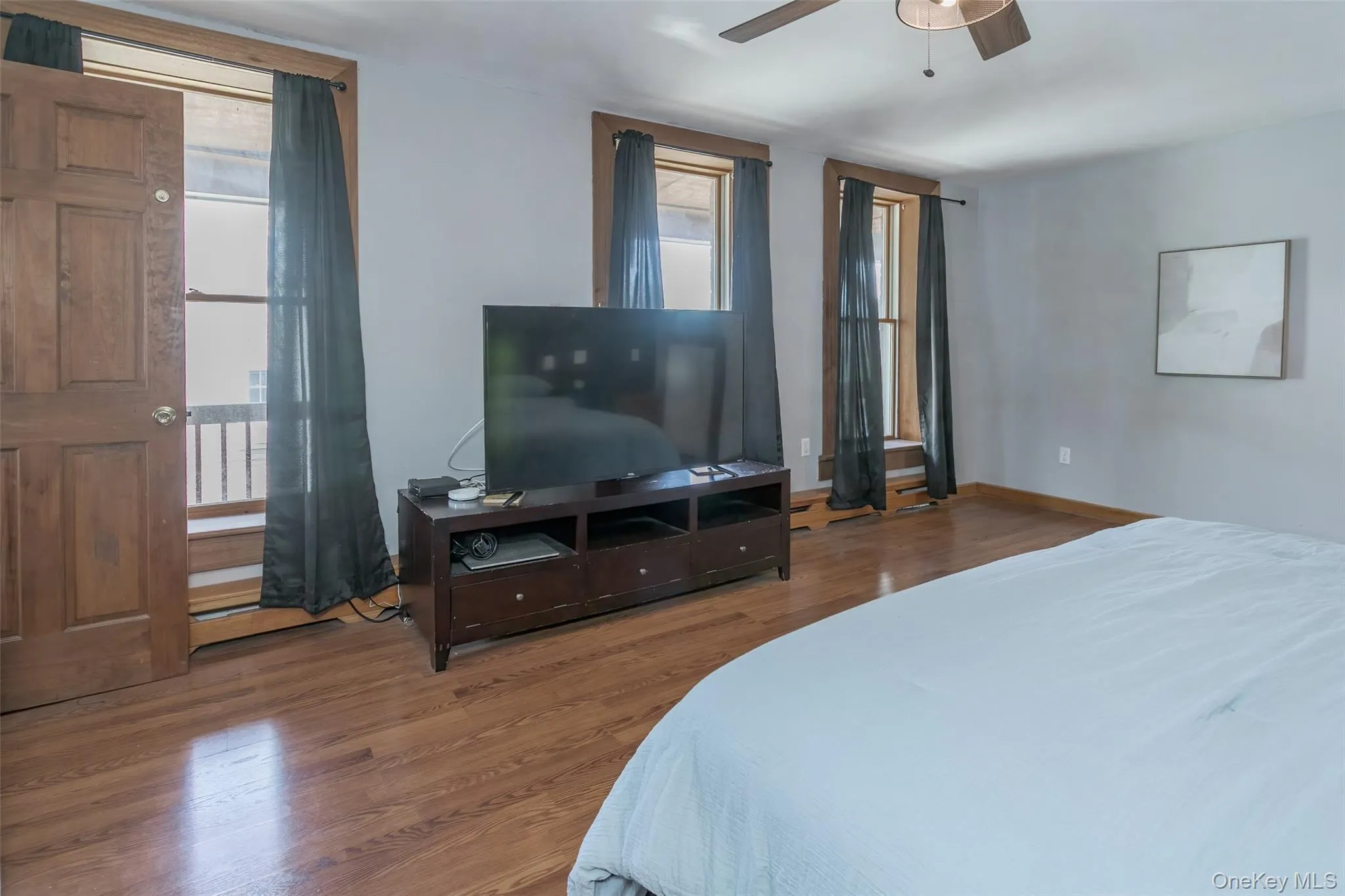 31 Main, Warwick (town), NY, 2 Bedrooms Bedrooms, 5 Rooms Rooms,1 BathroomBathrooms,Residential Lease,For Rent,Main,0,1019858 31 Main, Warwick (town), NY, 2 Bedrooms Bedrooms, 5 Rooms Rooms,1 BathroomBathrooms,Residential Lease,For Rent,Main,0,1019858