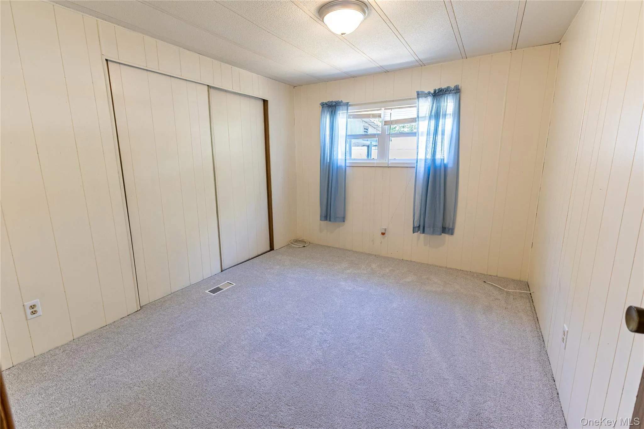 525 Riverleigh Avenue, Riverhead, NY, 2 Bedrooms Bedrooms, 7 Rooms Rooms,2 BathroomsBathrooms,Residential,For Rent,Riverleigh,0,1019861 525 Riverleigh Avenue, Riverhead, NY, 2 Bedrooms Bedrooms, 7 Rooms Rooms,2 BathroomsBathrooms,Residential,For Rent,Riverleigh,0,1019861