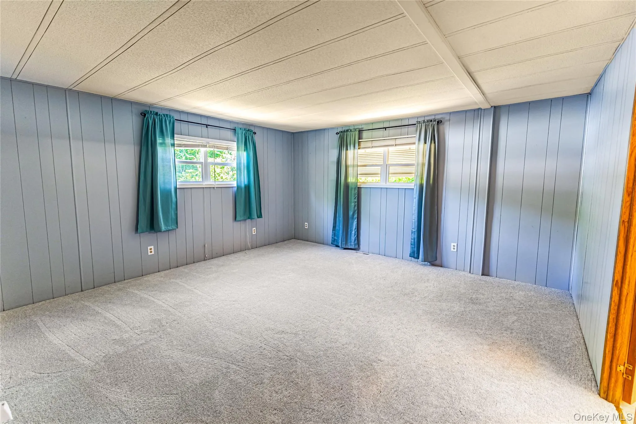 525 Riverleigh Avenue, Riverhead, NY, 2 Bedrooms Bedrooms, 7 Rooms Rooms,2 BathroomsBathrooms,Residential,For Rent,Riverleigh,0,1019861 525 Riverleigh Avenue, Riverhead, NY, 2 Bedrooms Bedrooms, 7 Rooms Rooms,2 BathroomsBathrooms,Residential,For Rent,Riverleigh,0,1019861