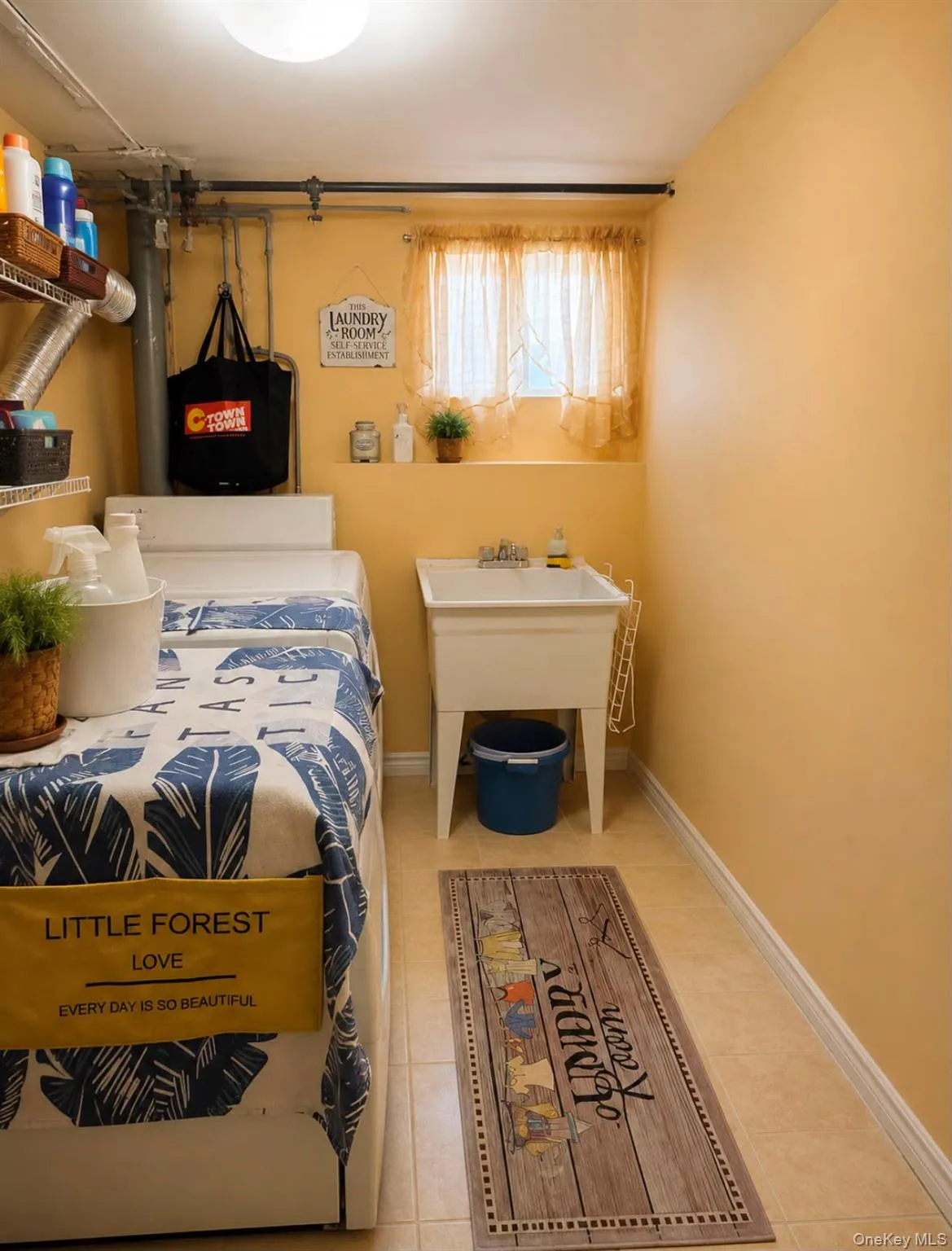 77-06 97th Avenue, New York, NY, 3 Bedrooms Bedrooms, 10 Rooms Rooms,2 BathroomsBathrooms,Residential,For Rent,97th,0,1019864 77-06 97th Avenue, New York, NY, 3 Bedrooms Bedrooms, 10 Rooms Rooms,2 BathroomsBathrooms,Residential,For Rent,97th,0,1019864