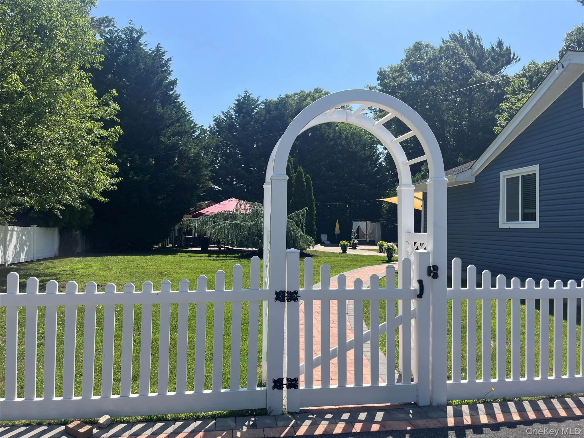 703 Lincoln Avenue, Islip, NY, 3 Bedrooms Bedrooms, 8 Rooms Rooms,3 BathroomsBathrooms,Residential,For Rent,Lincoln,0,1019865 703 Lincoln Avenue, Islip, NY, 3 Bedrooms Bedrooms, 8 Rooms Rooms,3 BathroomsBathrooms,Residential,For Rent,Lincoln,0,1019865