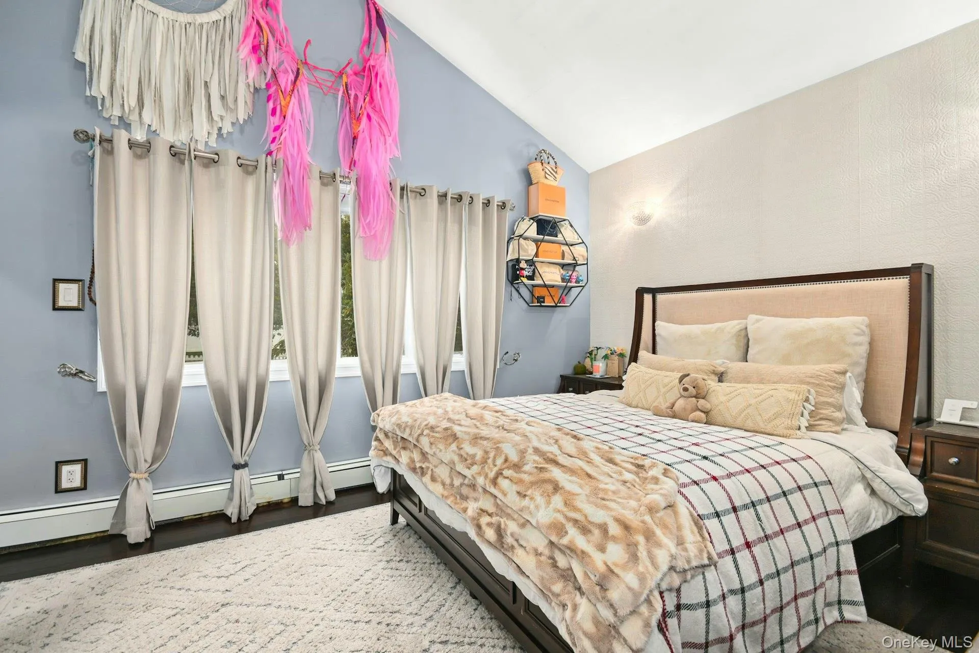 703 Lincoln Avenue, Islip, NY, 3 Bedrooms Bedrooms, 8 Rooms Rooms,3 BathroomsBathrooms,Residential,For Rent,Lincoln,0,1019865 703 Lincoln Avenue, Islip, NY, 3 Bedrooms Bedrooms, 8 Rooms Rooms,3 BathroomsBathrooms,Residential,For Rent,Lincoln,0,1019865