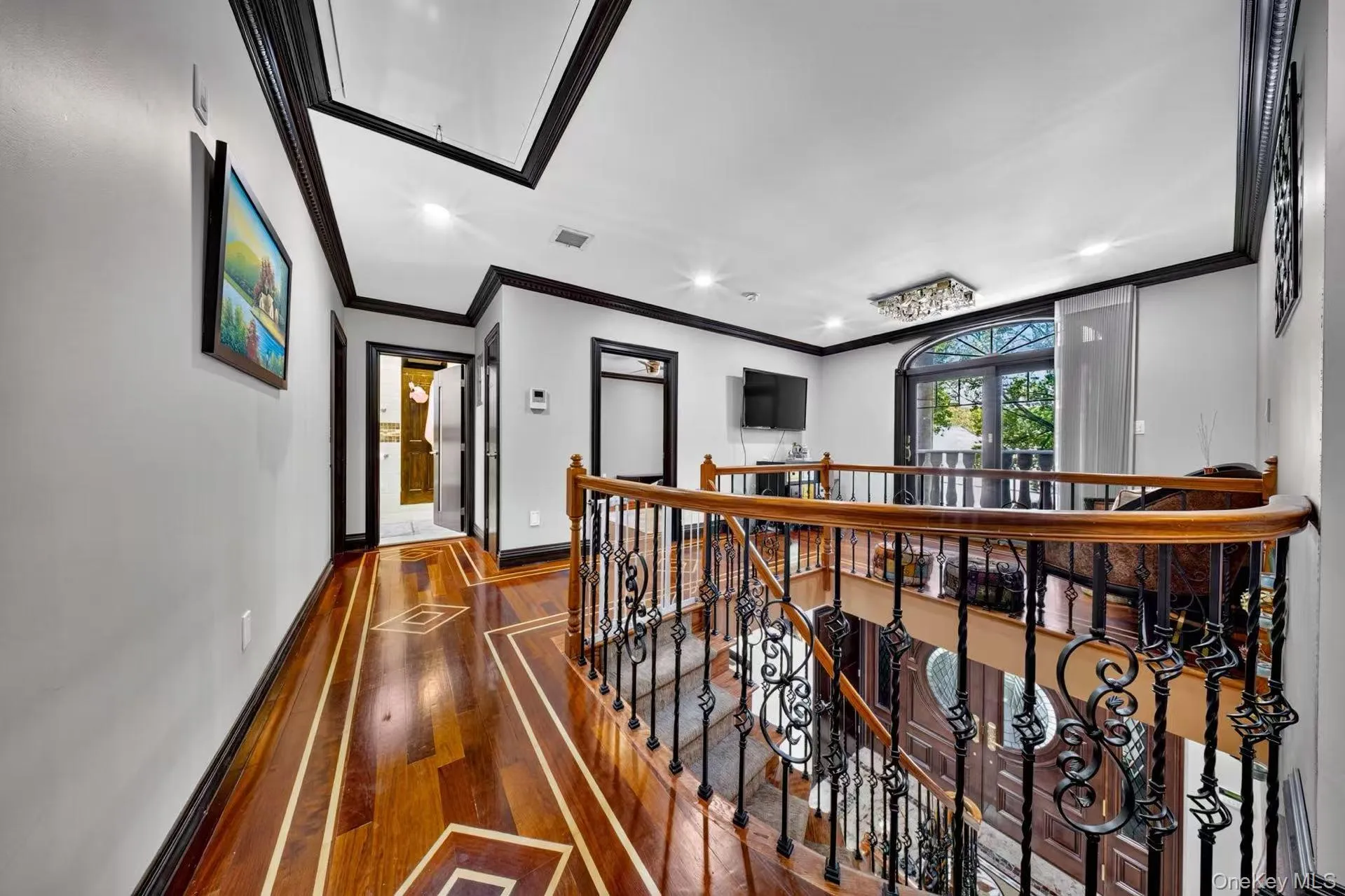 242-14 83rd Avenue, New York, NY, 5 Bedrooms Bedrooms, 12 Rooms Rooms,5 BathroomsBathrooms,Residential,For Rent,83rd,0,1019866 242-14 83rd Avenue, New York, NY, 5 Bedrooms Bedrooms, 12 Rooms Rooms,5 BathroomsBathrooms,Residential,For Rent,83rd,0,1019866