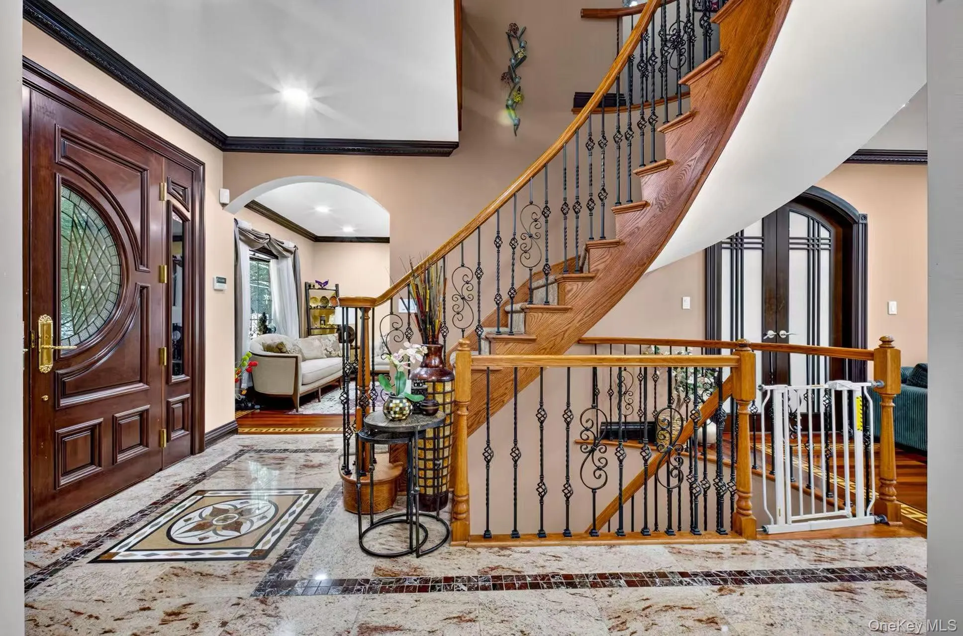 242-14 83rd Avenue, New York, NY, 5 Bedrooms Bedrooms, 12 Rooms Rooms,5 BathroomsBathrooms,Residential,For Rent,83rd,0,1019866 242-14 83rd Avenue, New York, NY, 5 Bedrooms Bedrooms, 12 Rooms Rooms,5 BathroomsBathrooms,Residential,For Rent,83rd,0,1019866