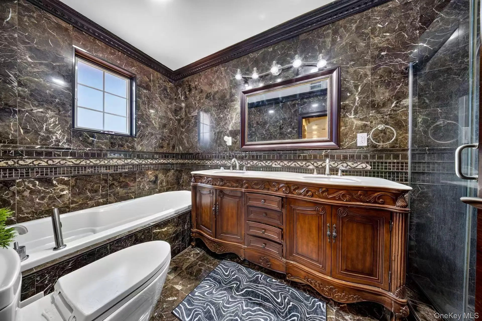 242-14 83rd Avenue, New York, NY, 5 Bedrooms Bedrooms, 12 Rooms Rooms,5 BathroomsBathrooms,Residential,For Rent,83rd,0,1019866 242-14 83rd Avenue, New York, NY, 5 Bedrooms Bedrooms, 12 Rooms Rooms,5 BathroomsBathrooms,Residential,For Rent,83rd,0,1019866