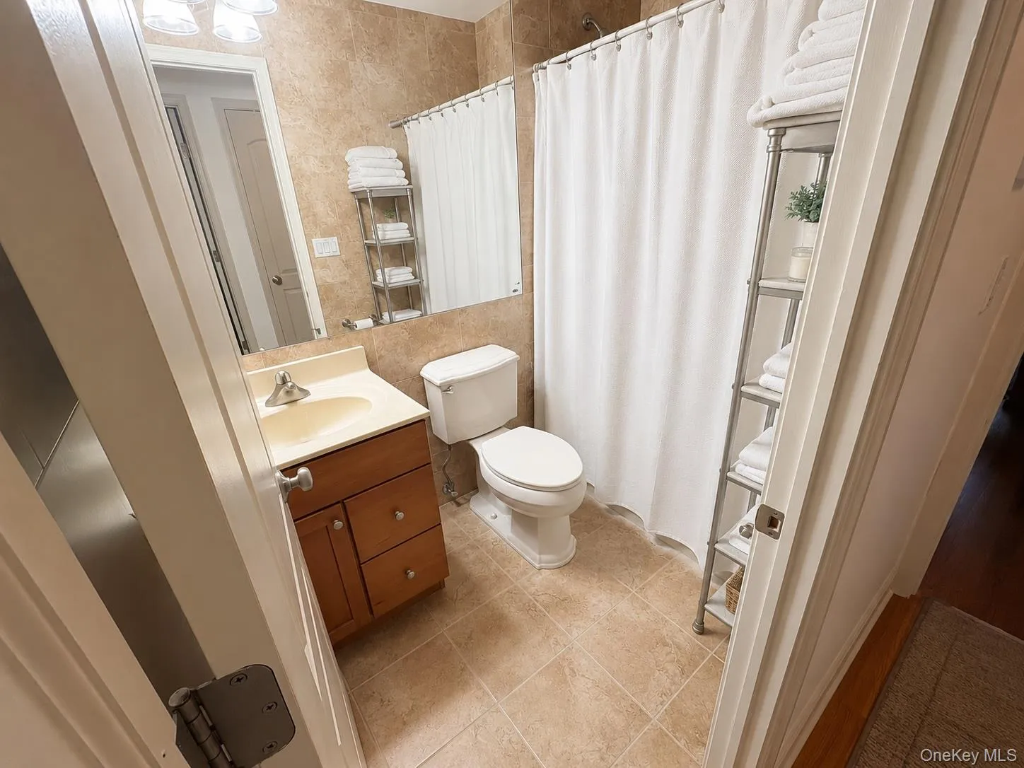 101-06 Shore Front Parkway, New York, NY, 2 Bedrooms Bedrooms, 6 Rooms Rooms,2 BathroomsBathrooms,Residential,For Rent,Shore Front,0,1019868 101-06 Shore Front Parkway, New York, NY, 2 Bedrooms Bedrooms, 6 Rooms Rooms,2 BathroomsBathrooms,Residential,For Rent,Shore Front,0,1019868