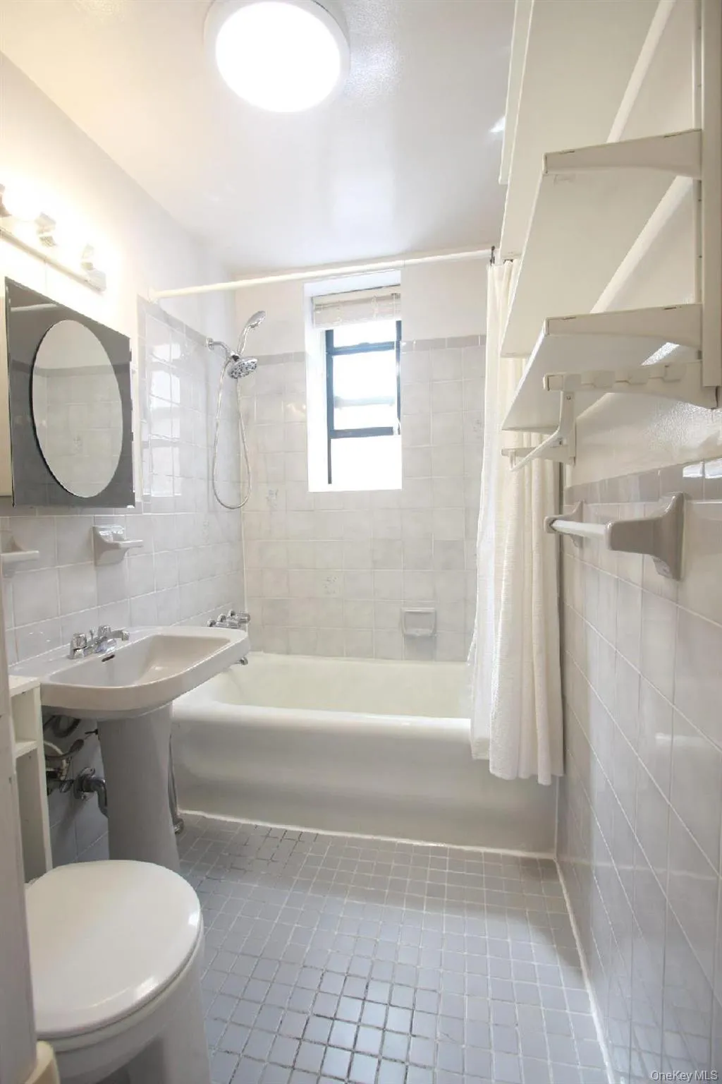 4415 43rd Avenue, New York, NY, 1 Bedroom Bedrooms, 3 Rooms Rooms,1 BathroomBathrooms,Residential,For Rent,43rd,0,1019870 4415 43rd Avenue, New York, NY, 1 Bedroom Bedrooms, 3 Rooms Rooms,1 BathroomBathrooms,Residential,For Rent,43rd,0,1019870