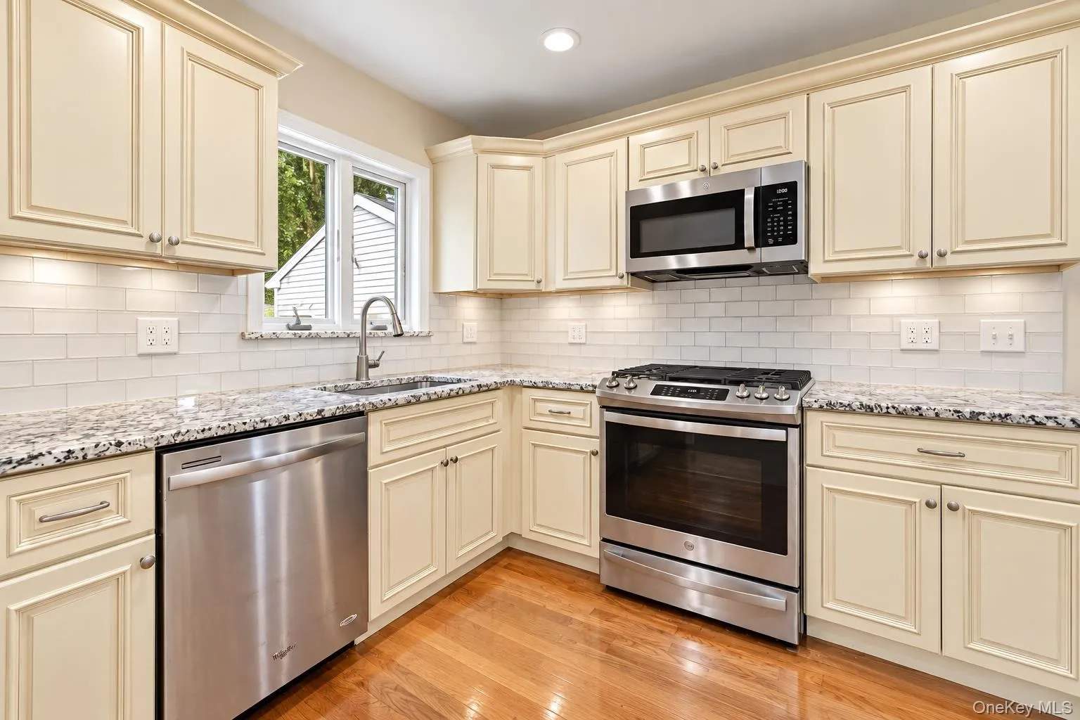 3 Michaels Lane, Cortlandt, NY, 2 Bedrooms Bedrooms, 5 Rooms Rooms,2 BathroomsBathrooms,Residential,For Rent,Michaels,0,1019873 3 Michaels Lane, Cortlandt, NY, 2 Bedrooms Bedrooms, 5 Rooms Rooms,2 BathroomsBathrooms,Residential,For Rent,Michaels,0,1019873