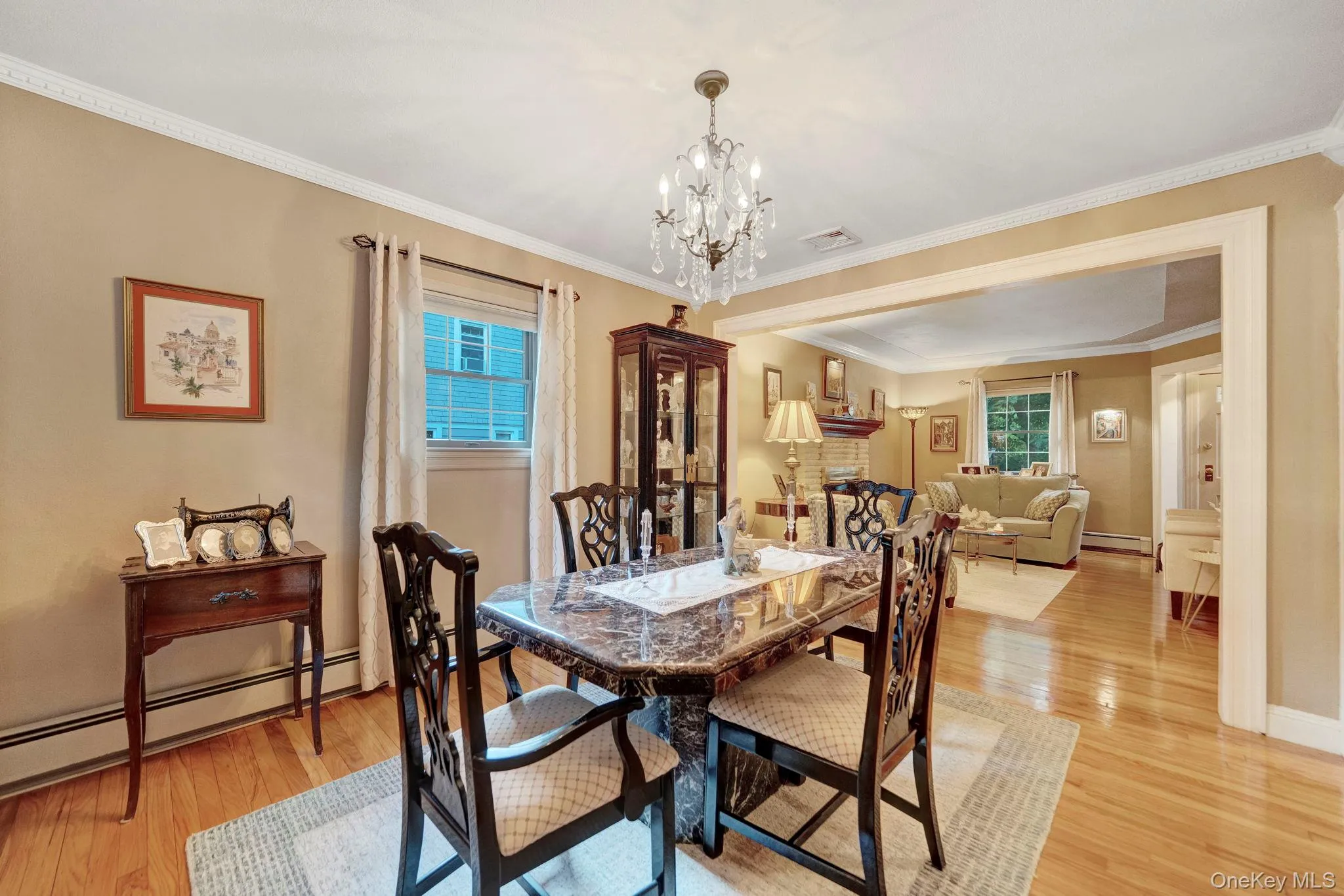 179 Scarcliffe Drive, Hempstead, NY, 3 Bedrooms Bedrooms, 7 Rooms Rooms,1 BathroomBathrooms,Residential,For Rent,Scarcliffe,0,1019875 179 Scarcliffe Drive, Hempstead, NY, 3 Bedrooms Bedrooms, 7 Rooms Rooms,1 BathroomBathrooms,Residential,For Rent,Scarcliffe,0,1019875