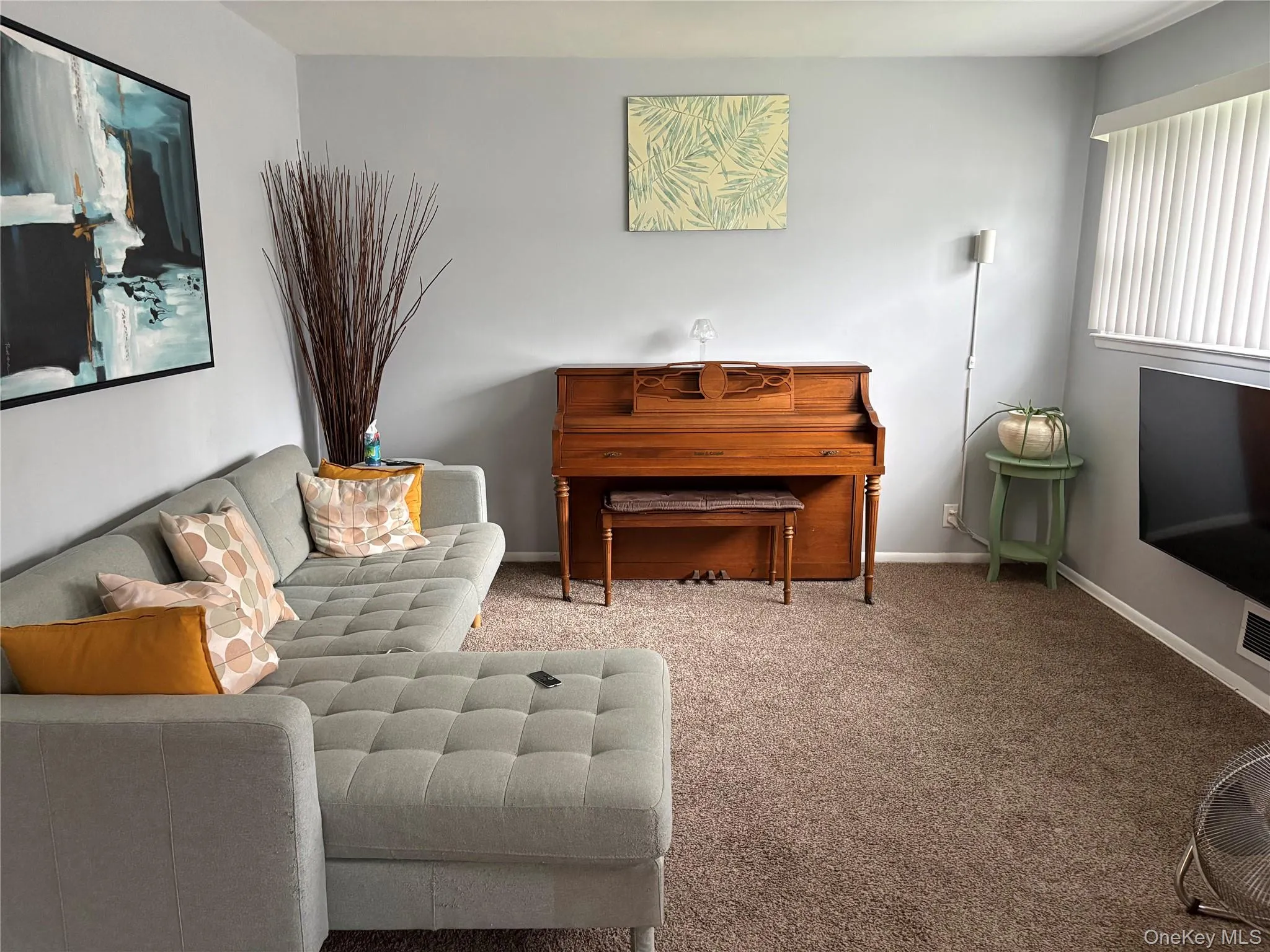 11 Madison Avenue, Hempstead, NY, 3 Bedrooms Bedrooms, 6 Rooms Rooms,2 BathroomsBathrooms,Residential,For Rent,Madison,0,1019877 11 Madison Avenue, Hempstead, NY, 3 Bedrooms Bedrooms, 6 Rooms Rooms,2 BathroomsBathrooms,Residential,For Rent,Madison,0,1019877