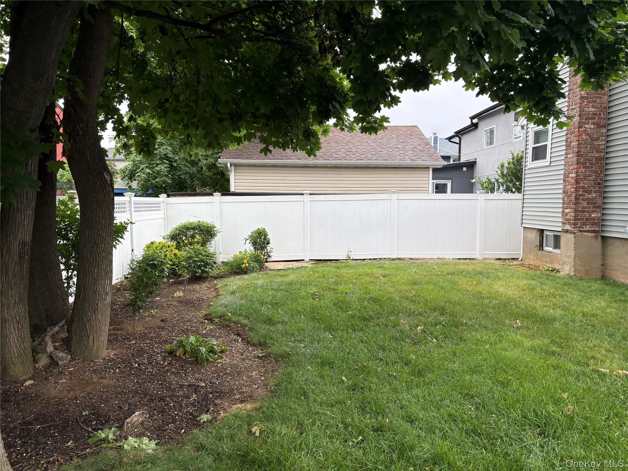 11 Madison Avenue, Hempstead, NY, 3 Bedrooms Bedrooms, 6 Rooms Rooms,2 BathroomsBathrooms,Residential,For Rent,Madison,0,1019877 11 Madison Avenue, Hempstead, NY, 3 Bedrooms Bedrooms, 6 Rooms Rooms,2 BathroomsBathrooms,Residential,For Rent,Madison,0,1019877