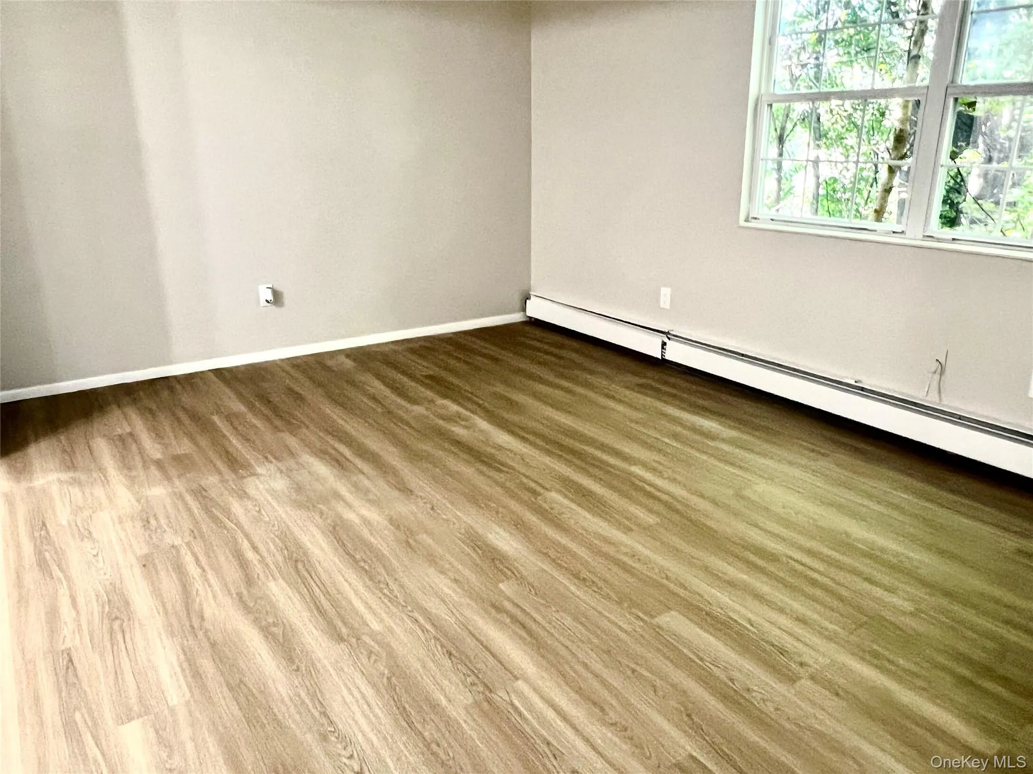 13-19 Cole Street, Port Jervis, NY, 1 Bedroom Bedrooms, 4 Rooms Rooms,1 BathroomBathrooms,Residential Lease,For Rent,Cole,0,1019879 13-19 Cole Street, Port Jervis, NY, 1 Bedroom Bedrooms, 4 Rooms Rooms,1 BathroomBathrooms,Residential Lease,For Rent,Cole,0,1019879