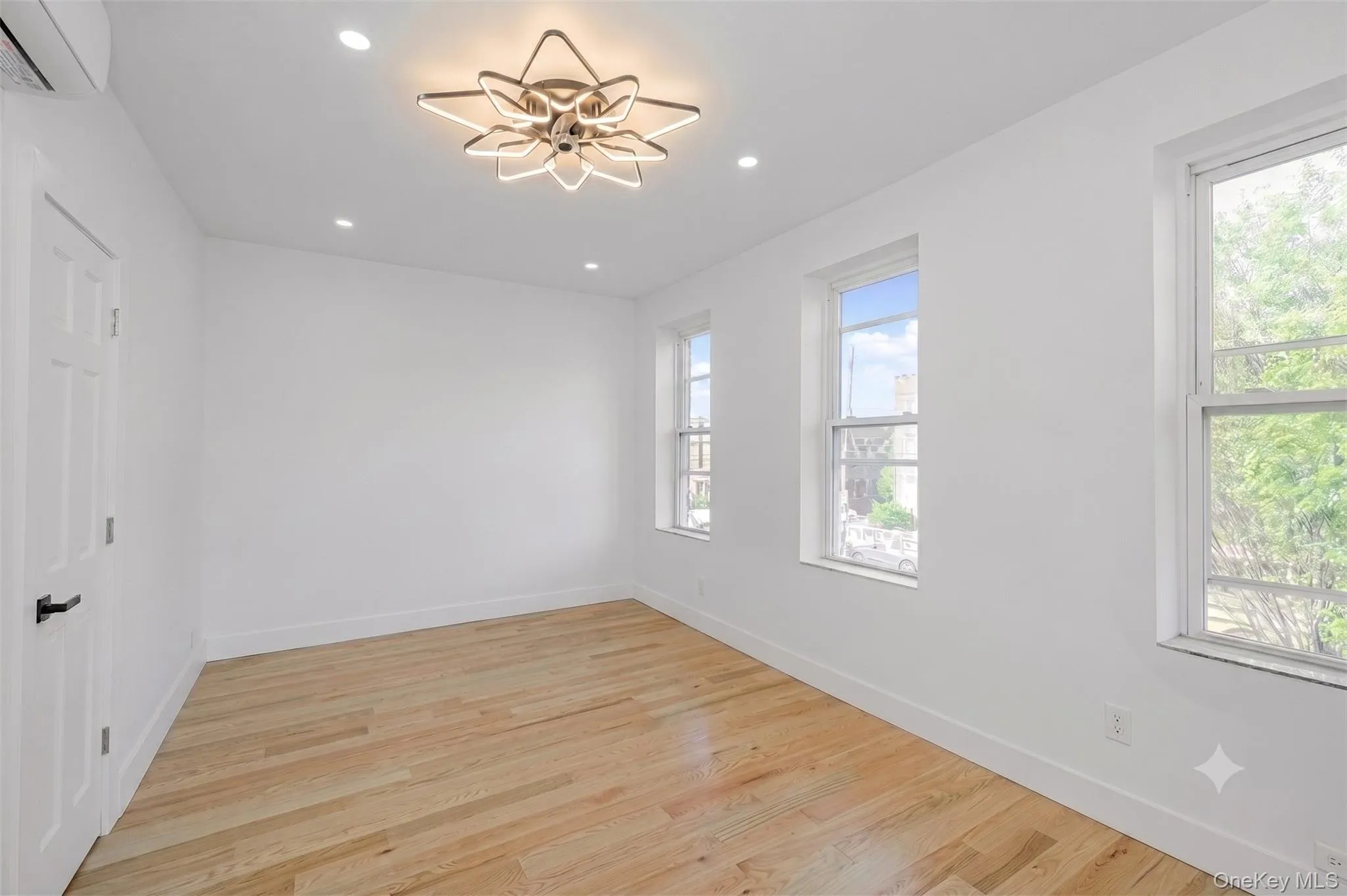 Unfurnished Primary Bedroom Unfurnished Primary Bedroom