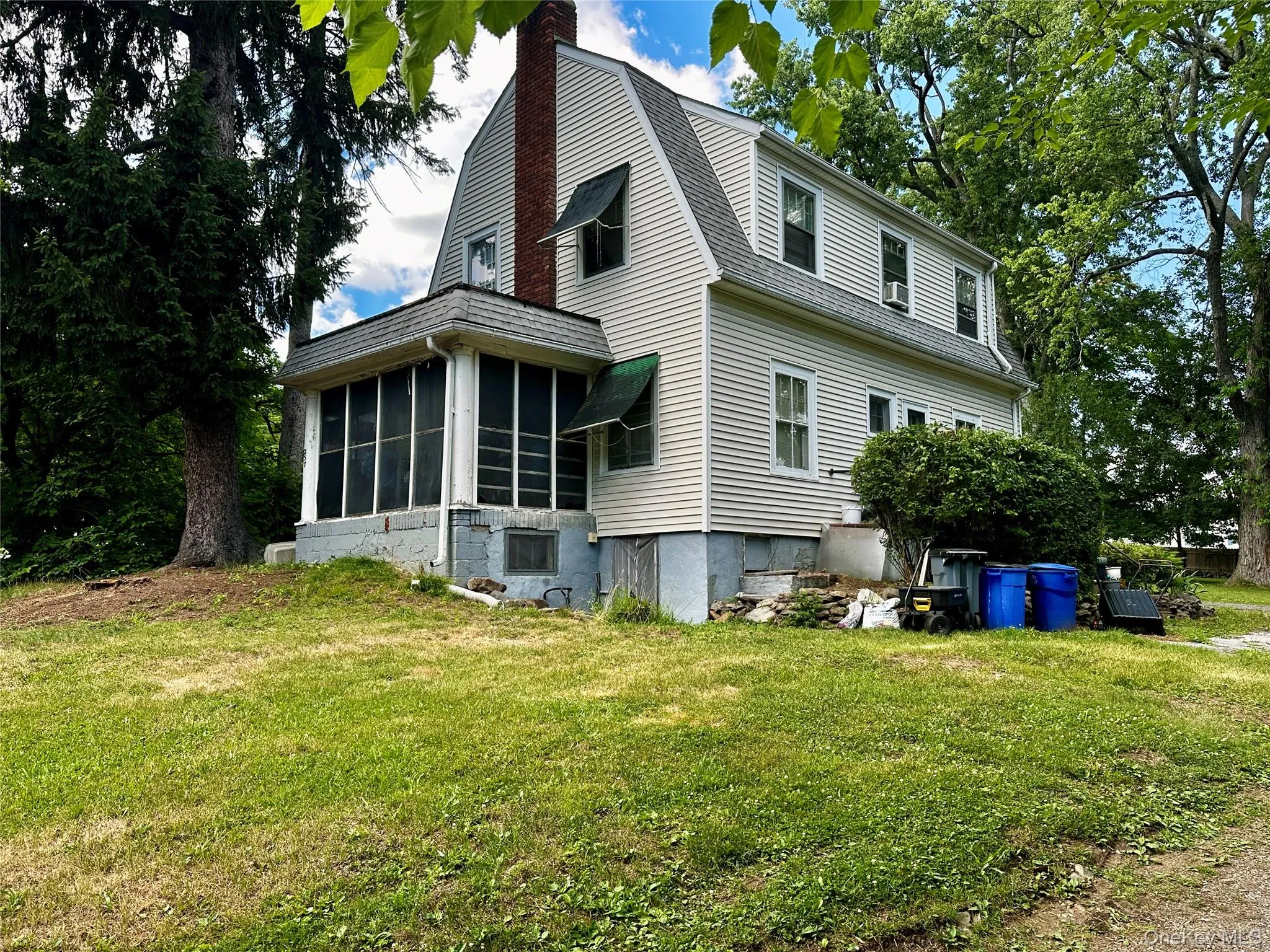 237 Windsor Highway, New Windsor, NY, 3 Bedrooms Bedrooms, 6 Rooms Rooms,1 BathroomBathrooms,Residential,For Rent,Windsor,0,1019884 237 Windsor Highway, New Windsor, NY, 3 Bedrooms Bedrooms, 6 Rooms Rooms,1 BathroomBathrooms,Residential,For Rent,Windsor,0,1019884