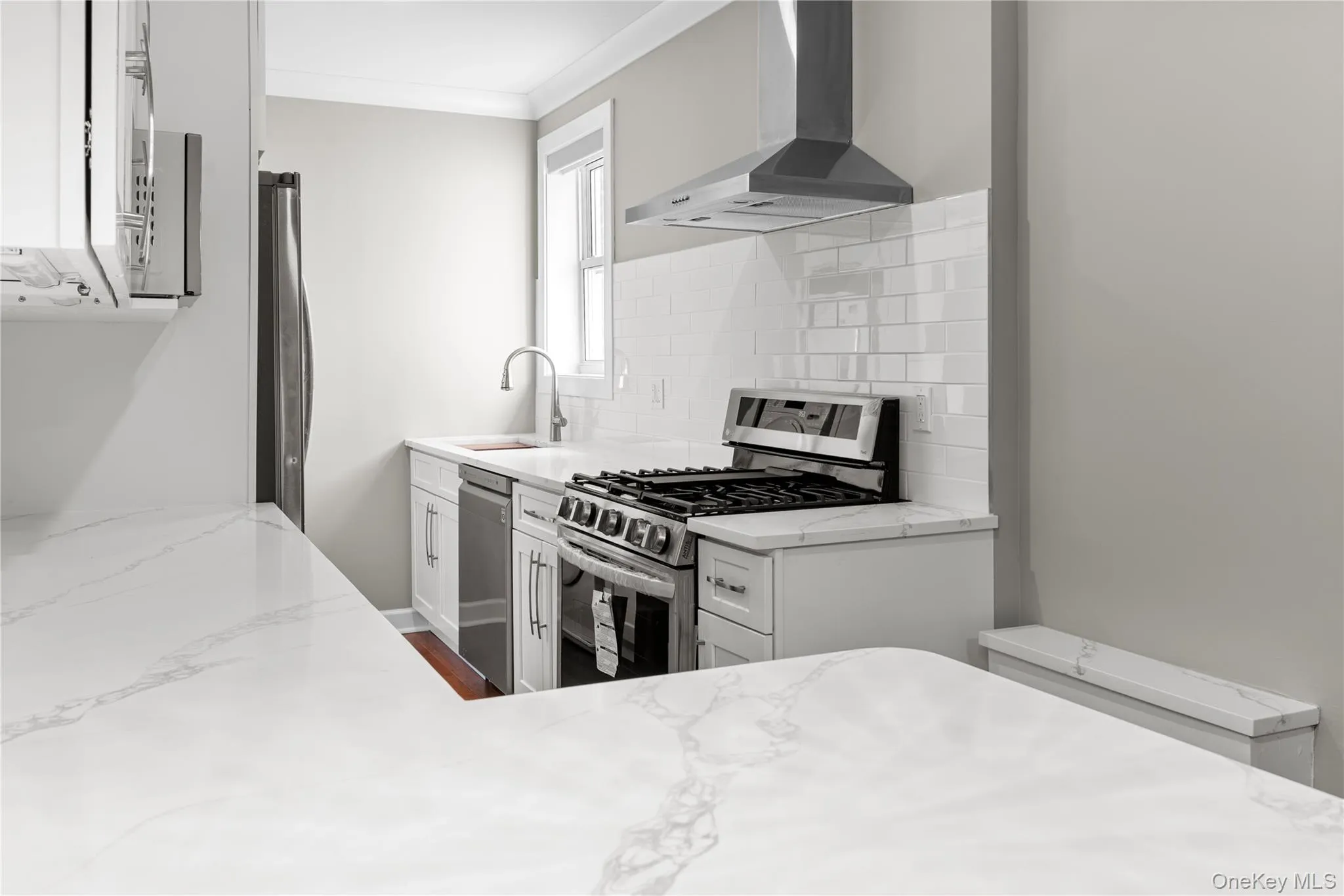 1133 Midland Avenue, Yonkers, NY, 2 Bedrooms Bedrooms, 4 Rooms Rooms,2 BathroomsBathrooms,Residential,For Rent,Midland,0,1019887 1133 Midland Avenue, Yonkers, NY, 2 Bedrooms Bedrooms, 4 Rooms Rooms,2 BathroomsBathrooms,Residential,For Rent,Midland,0,1019887