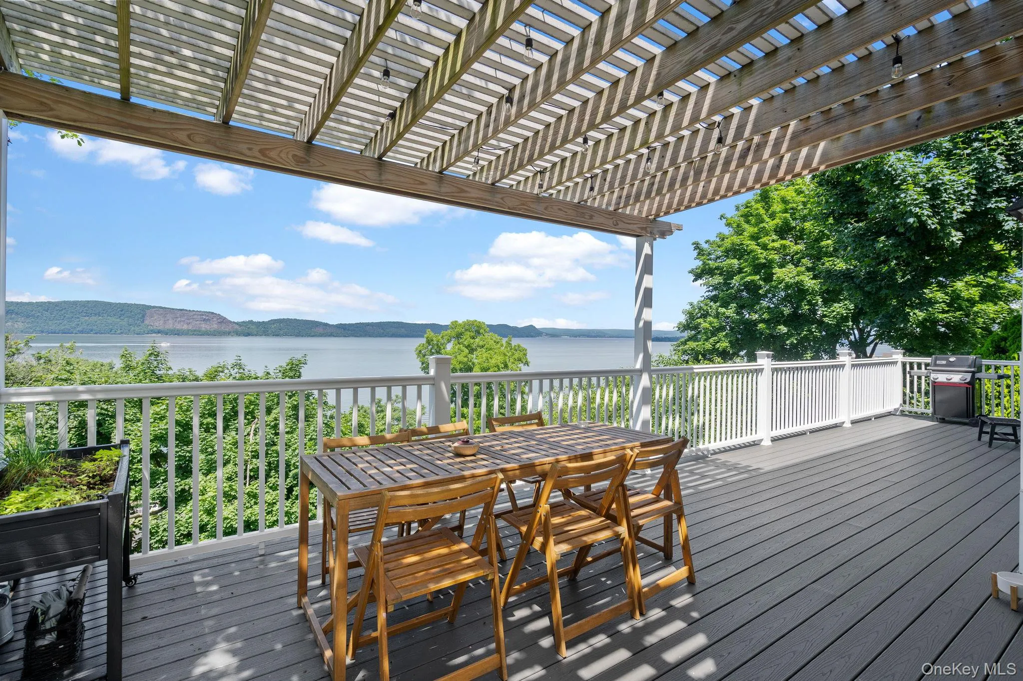 12 Riverview Court, Ossining, NY, 4 Bedrooms Bedrooms, 8 Rooms Rooms,2 BathroomsBathrooms,Residential,For Rent,Riverview,0,1019889 12 Riverview Court, Ossining, NY, 4 Bedrooms Bedrooms, 8 Rooms Rooms,2 BathroomsBathrooms,Residential,For Rent,Riverview,0,1019889