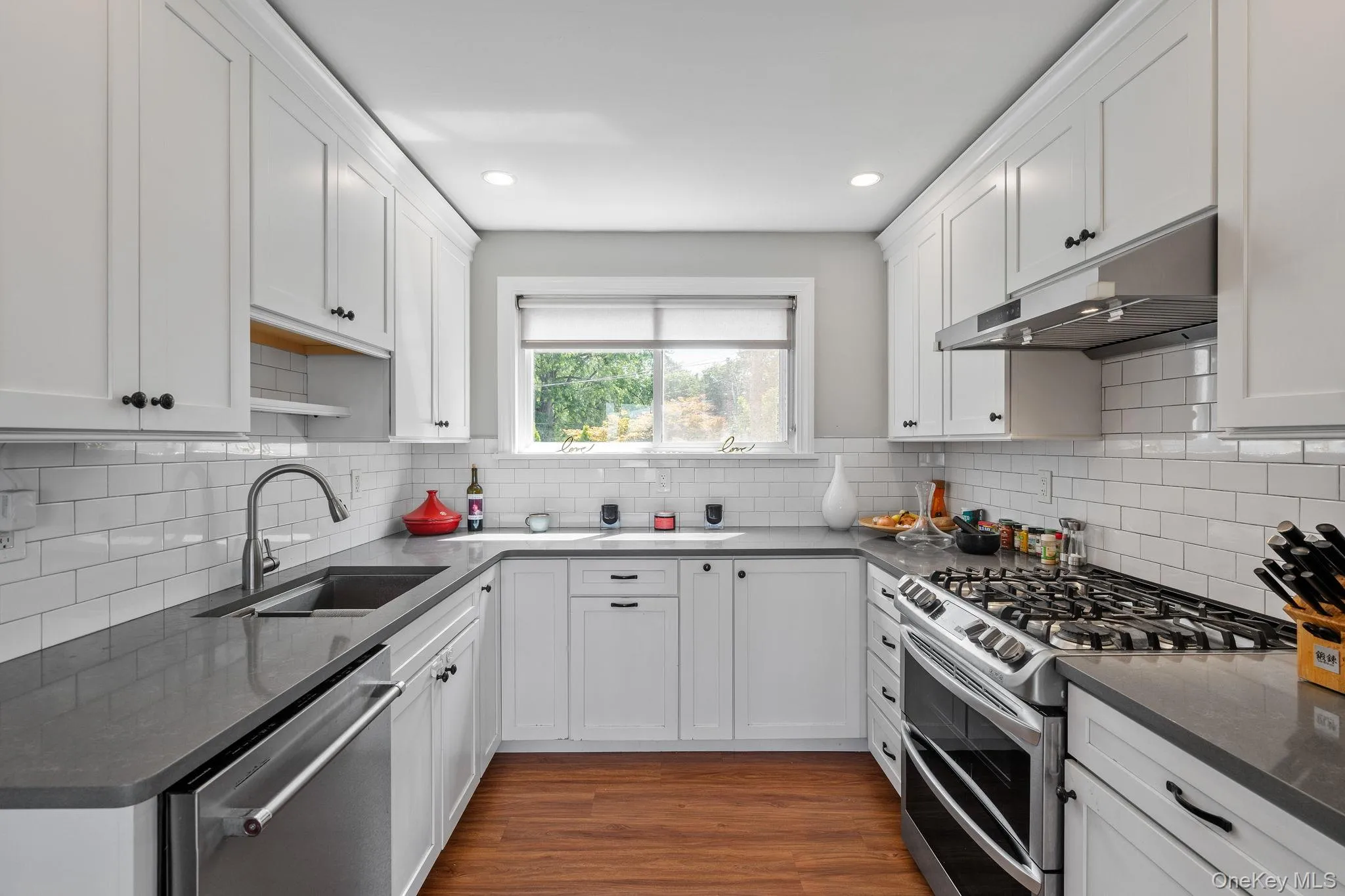 12 Riverview Court, Ossining, NY, 4 Bedrooms Bedrooms, 8 Rooms Rooms,2 BathroomsBathrooms,Residential,For Rent,Riverview,0,1019889 12 Riverview Court, Ossining, NY, 4 Bedrooms Bedrooms, 8 Rooms Rooms,2 BathroomsBathrooms,Residential,For Rent,Riverview,0,1019889