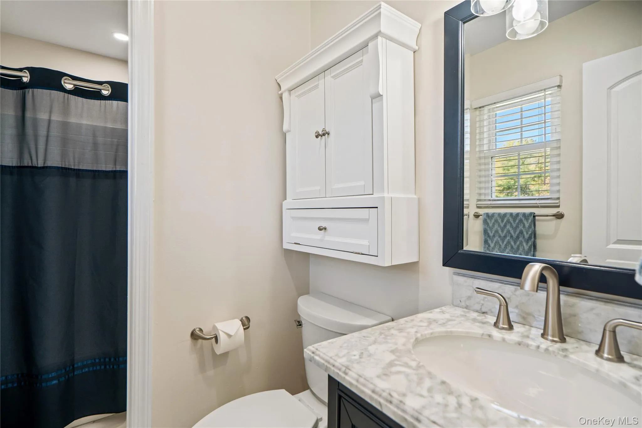 19 Paine Commons, Brookhaven, NY, 3 Bedrooms Bedrooms, 6 Rooms Rooms,1 BathroomBathrooms,Residential,For Rent,Paine Commons,0,1019890 19 Paine Commons, Brookhaven, NY, 3 Bedrooms Bedrooms, 6 Rooms Rooms,1 BathroomBathrooms,Residential,For Rent,Paine Commons,0,1019890
