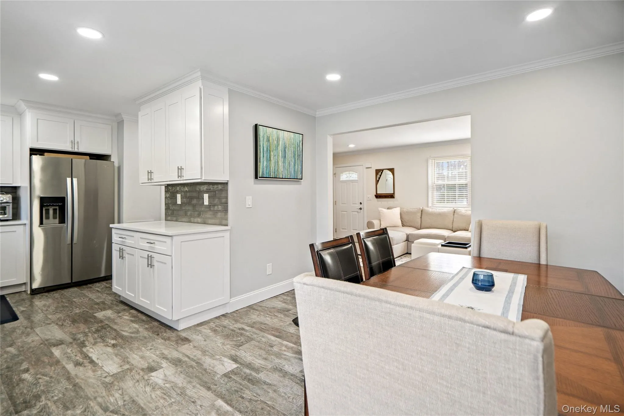 19 Paine Commons, Brookhaven, NY, 3 Bedrooms Bedrooms, 6 Rooms Rooms,1 BathroomBathrooms,Residential,For Rent,Paine Commons,0,1019890 19 Paine Commons, Brookhaven, NY, 3 Bedrooms Bedrooms, 6 Rooms Rooms,1 BathroomBathrooms,Residential,For Rent,Paine Commons,0,1019890
