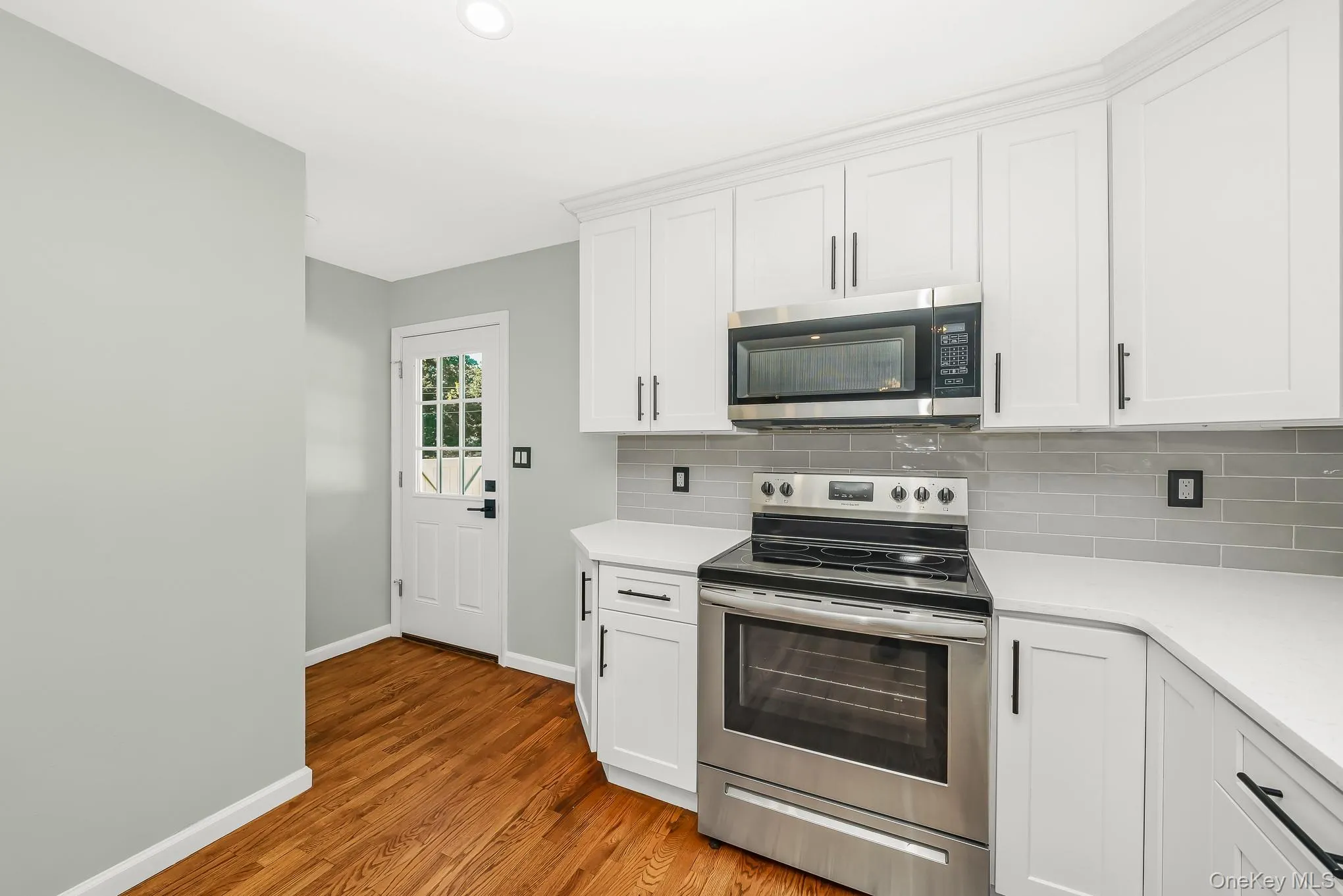 925 Liberty Street, Islip, NY, 4 Bedrooms Bedrooms, 8 Rooms Rooms,1 BathroomBathrooms,Residential,For Rent,Liberty,0,1019891 925 Liberty Street, Islip, NY, 4 Bedrooms Bedrooms, 8 Rooms Rooms,1 BathroomBathrooms,Residential,For Rent,Liberty,0,1019891