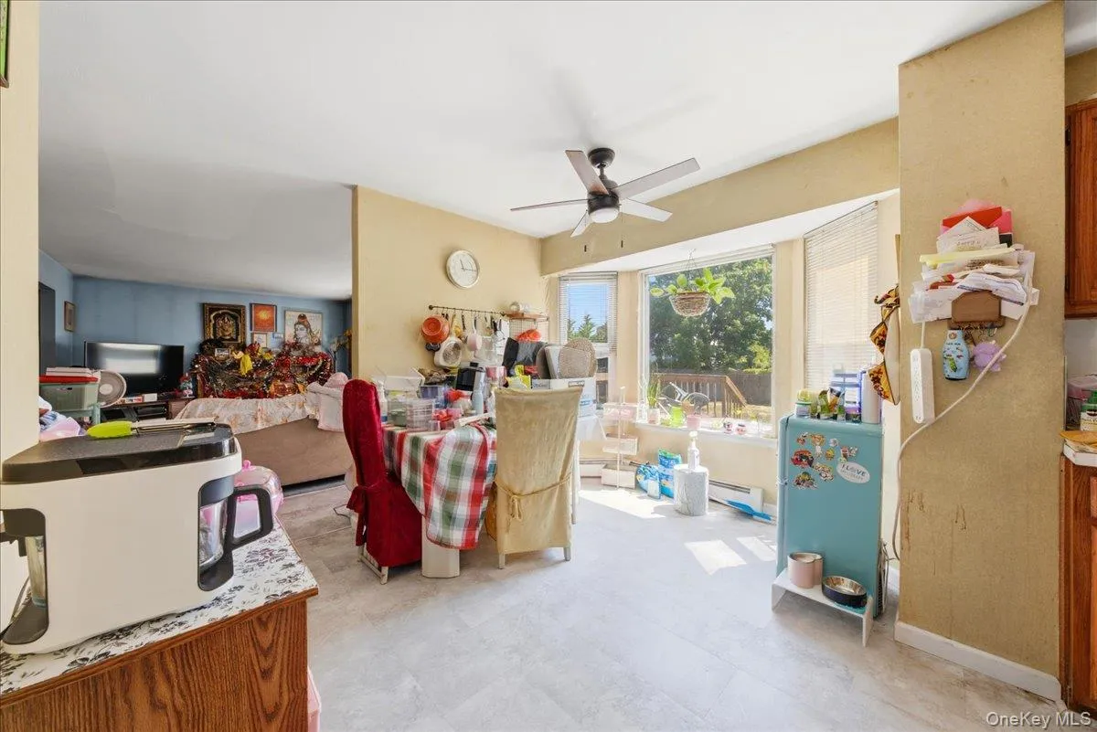 7 Apple Blossom Lane, Brookhaven, NY, 4 Bedrooms Bedrooms, 10 Rooms Rooms,3 BathroomsBathrooms,Residential,For Rent,Apple Blossom,0,1019899 7 Apple Blossom Lane, Brookhaven, NY, 4 Bedrooms Bedrooms, 10 Rooms Rooms,3 BathroomsBathrooms,Residential,For Rent,Apple Blossom,0,1019899