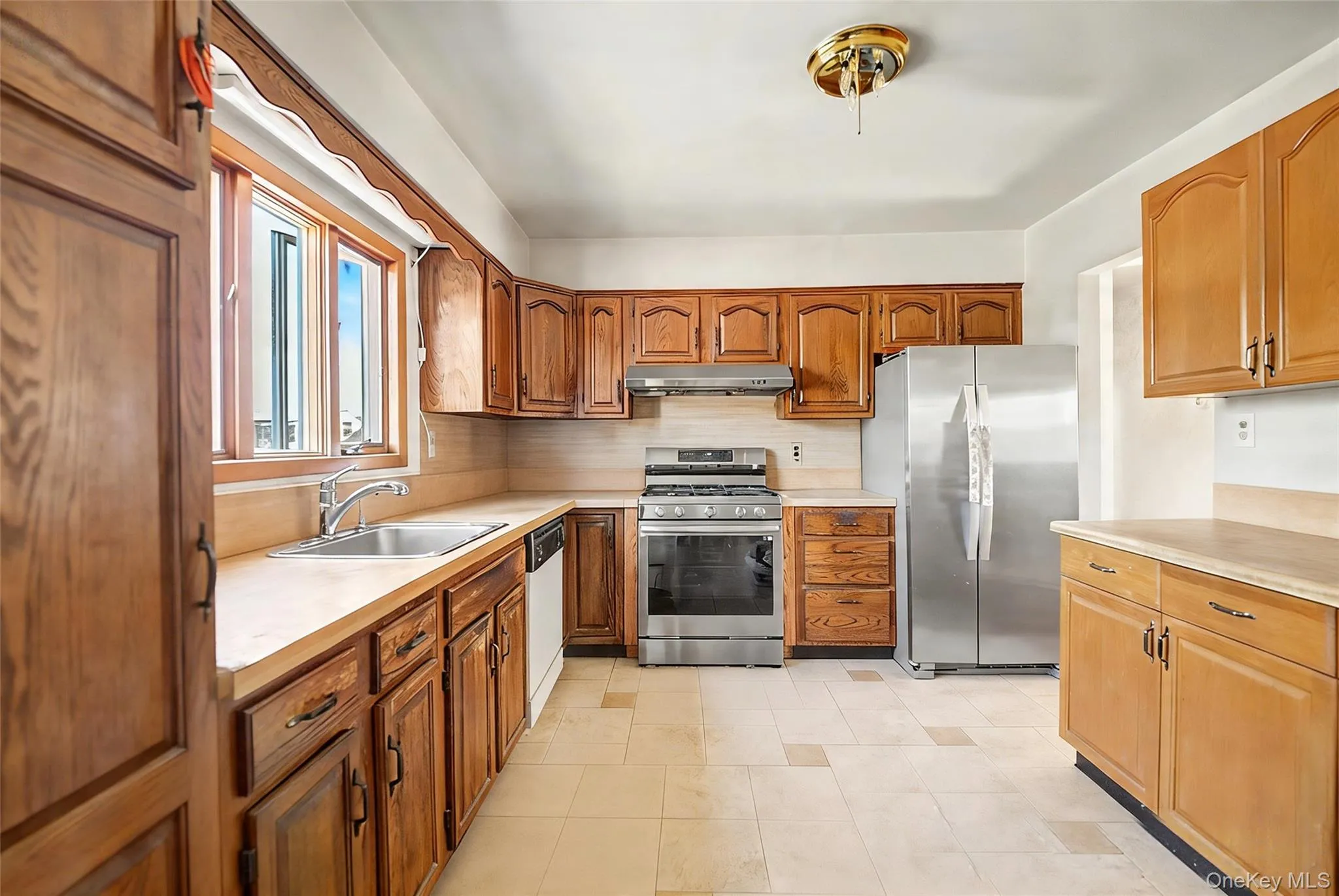 14 Laurel Place, Hempstead, NY, 5 Bedrooms Bedrooms, 7 Rooms Rooms,2 BathroomsBathrooms,Residential,For Rent,Laurel,0,1019900 14 Laurel Place, Hempstead, NY, 5 Bedrooms Bedrooms, 7 Rooms Rooms,2 BathroomsBathrooms,Residential,For Rent,Laurel,0,1019900
