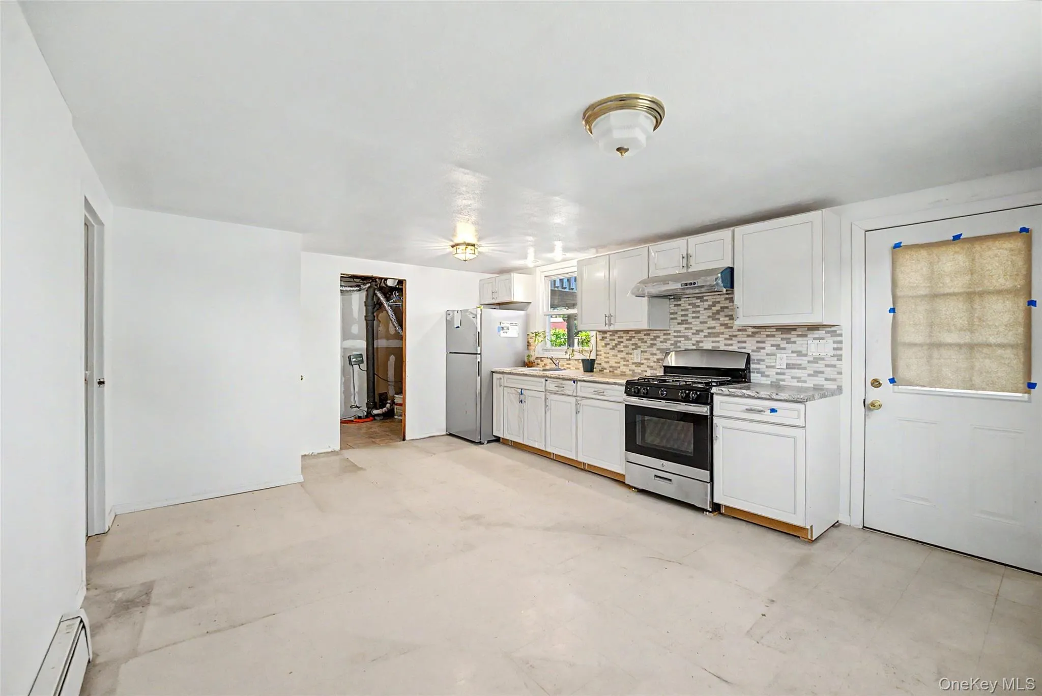 14 Laurel Place, Hempstead, NY, 5 Bedrooms Bedrooms, 7 Rooms Rooms,2 BathroomsBathrooms,Residential,For Rent,Laurel,0,1019900 14 Laurel Place, Hempstead, NY, 5 Bedrooms Bedrooms, 7 Rooms Rooms,2 BathroomsBathrooms,Residential,For Rent,Laurel,0,1019900