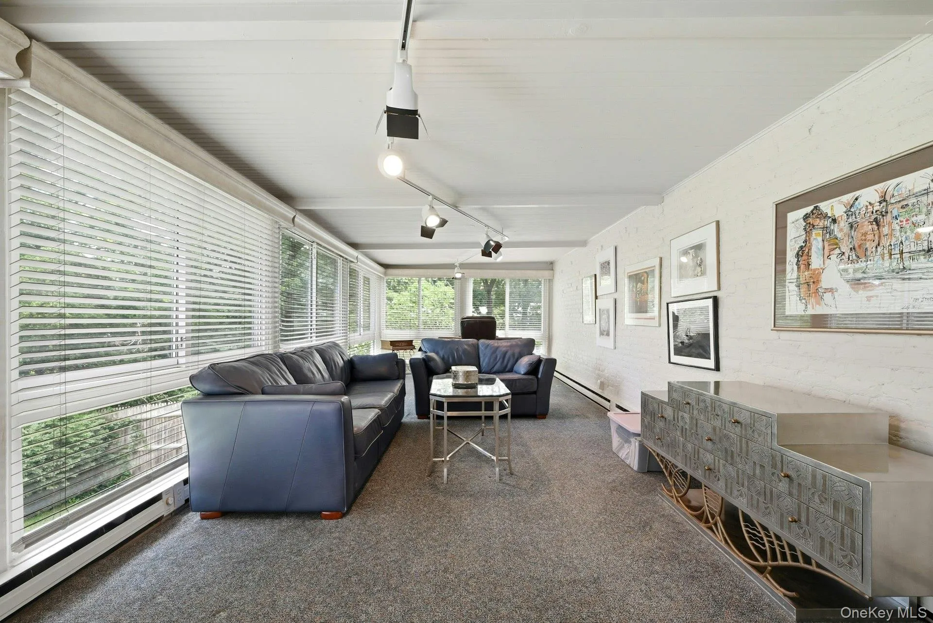 Gathering Room / Den/ Solarium Gathering Room / Den/ Solarium