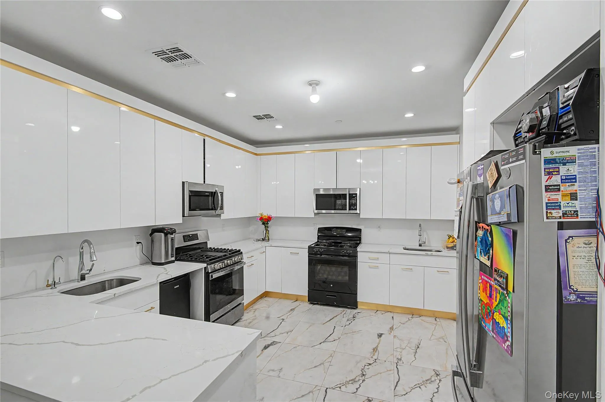 151 Blauvelt, Ramapo, NY, 5 Bedrooms Bedrooms, 9 Rooms Rooms,2 BathroomsBathrooms,Residential,For Rent,Blauvelt,0,1019911 151 Blauvelt, Ramapo, NY, 5 Bedrooms Bedrooms, 9 Rooms Rooms,2 BathroomsBathrooms,Residential,For Rent,Blauvelt,0,1019911