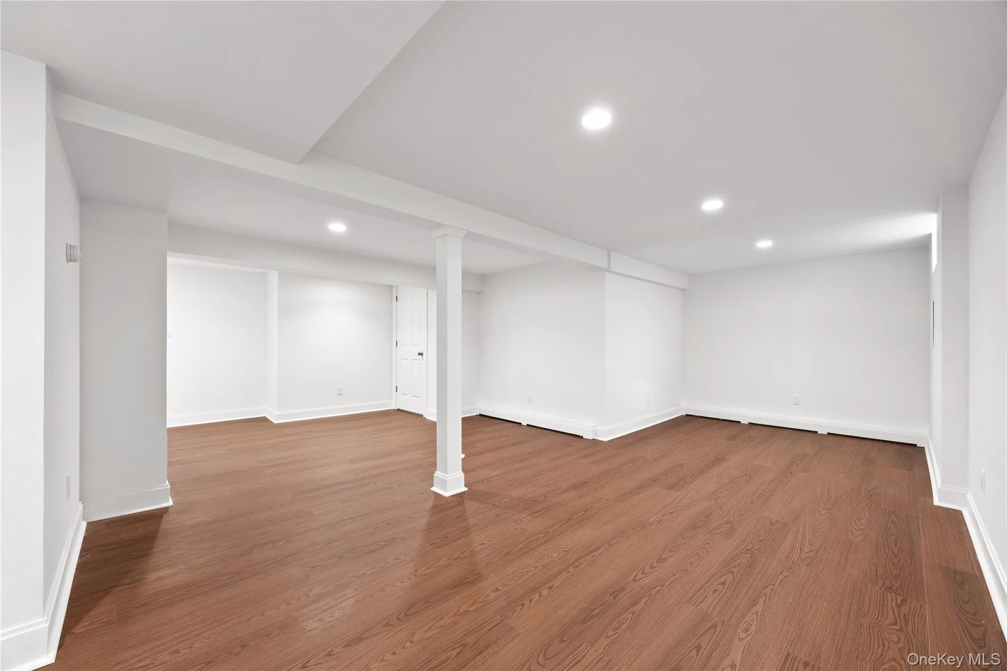 15 Pershing Avenue, Oyster Bay, NY, 3 Bedrooms Bedrooms, 8 Rooms Rooms,2 BathroomsBathrooms,Residential,For Rent,Pershing,0,1019915 15 Pershing Avenue, Oyster Bay, NY, 3 Bedrooms Bedrooms, 8 Rooms Rooms,2 BathroomsBathrooms,Residential,For Rent,Pershing,0,1019915
