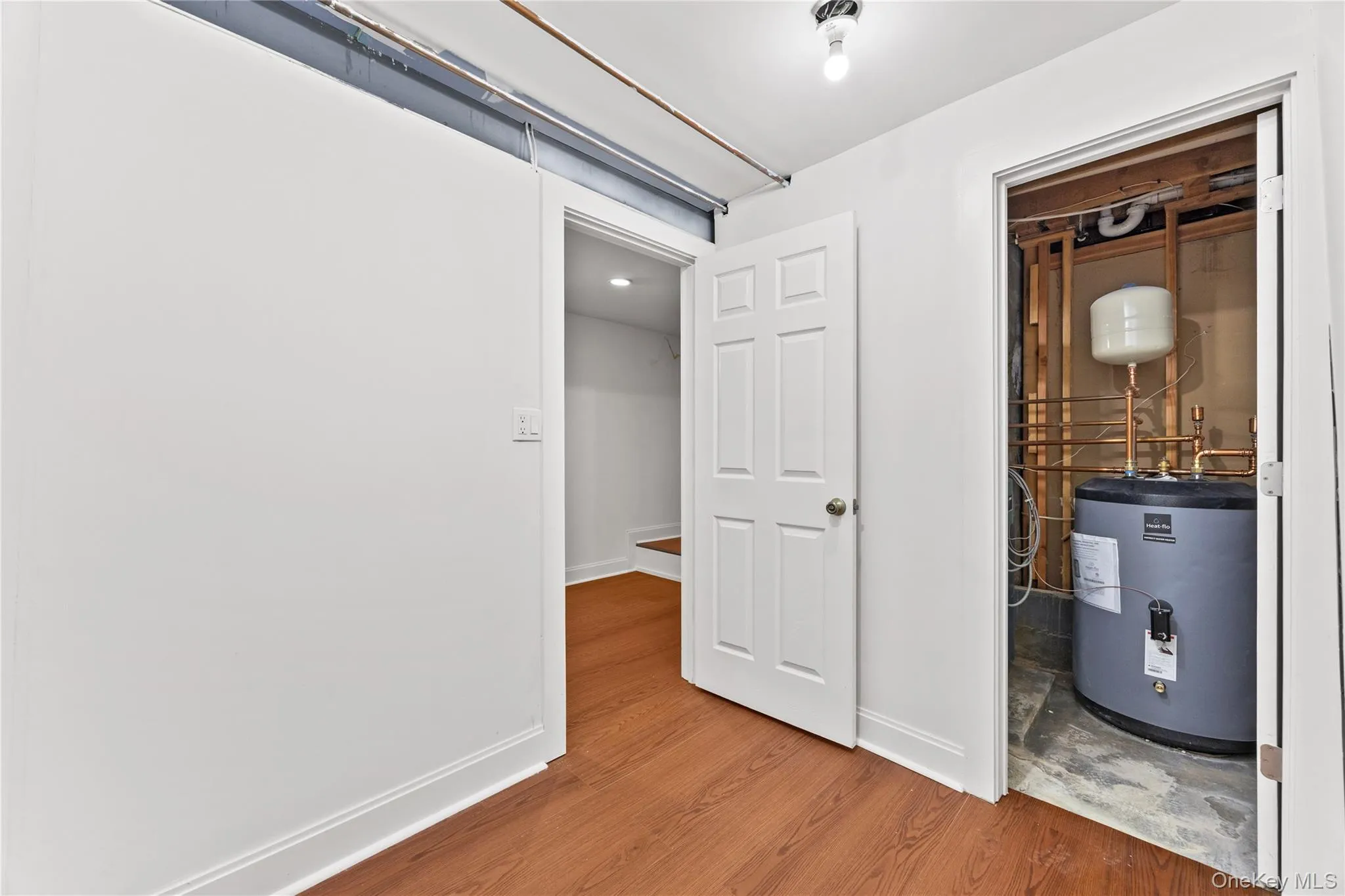 15 Pershing Avenue, Oyster Bay, NY, 3 Bedrooms Bedrooms, 8 Rooms Rooms,2 BathroomsBathrooms,Residential,For Rent,Pershing,0,1019915 15 Pershing Avenue, Oyster Bay, NY, 3 Bedrooms Bedrooms, 8 Rooms Rooms,2 BathroomsBathrooms,Residential,For Rent,Pershing,0,1019915