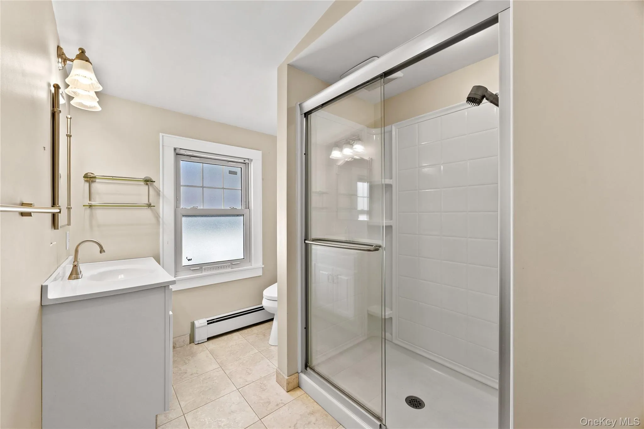 15 Pershing Avenue, Oyster Bay, NY, 3 Bedrooms Bedrooms, 8 Rooms Rooms,2 BathroomsBathrooms,Residential,For Rent,Pershing,0,1019915 15 Pershing Avenue, Oyster Bay, NY, 3 Bedrooms Bedrooms, 8 Rooms Rooms,2 BathroomsBathrooms,Residential,For Rent,Pershing,0,1019915