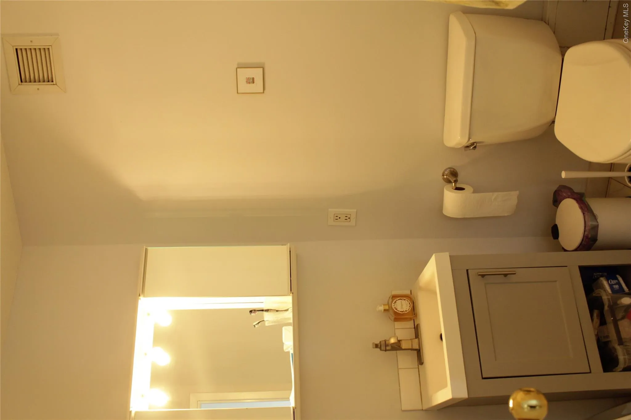 4 Martine Avenue, White Plains, NY, 2 Bedrooms Bedrooms, 5 Rooms Rooms,2 BathroomsBathrooms,Residential,For Rent,Martine,0,1019920 4 Martine Avenue, White Plains, NY, 2 Bedrooms Bedrooms, 5 Rooms Rooms,2 BathroomsBathrooms,Residential,For Rent,Martine,0,1019920