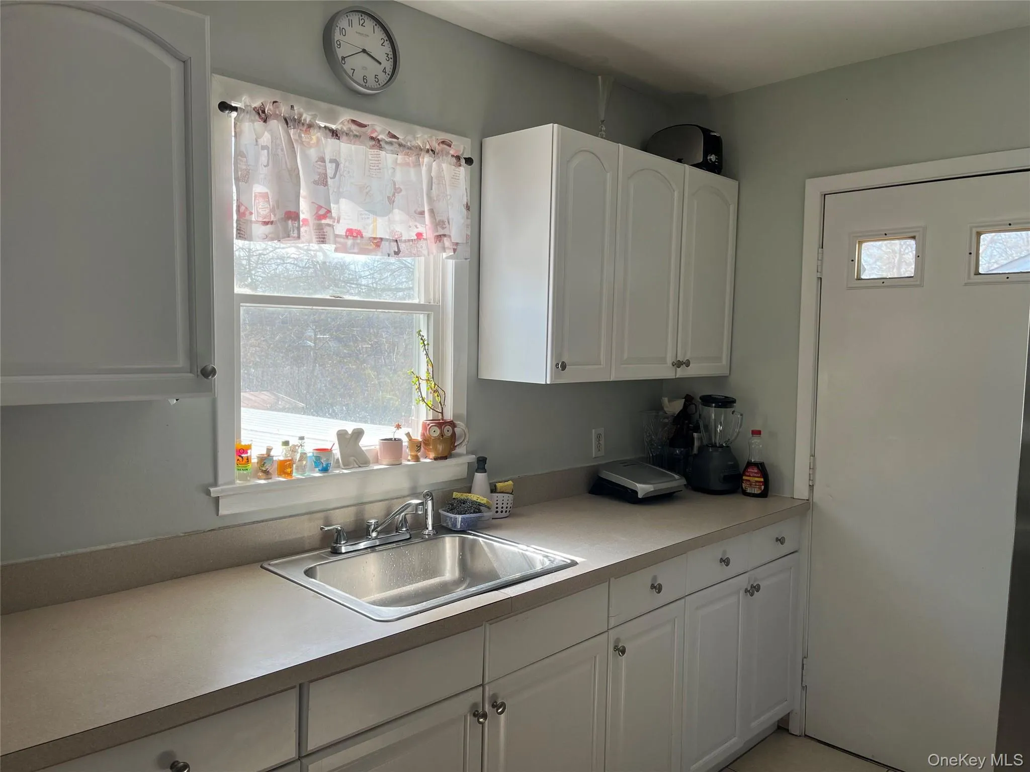 43 2nd Avenue, Islip, NY, 4 Bedrooms Bedrooms, 7 Rooms Rooms,2 BathroomsBathrooms,Residential,For Rent,2nd,0,1019922 43 2nd Avenue, Islip, NY, 4 Bedrooms Bedrooms, 7 Rooms Rooms,2 BathroomsBathrooms,Residential,For Rent,2nd,0,1019922