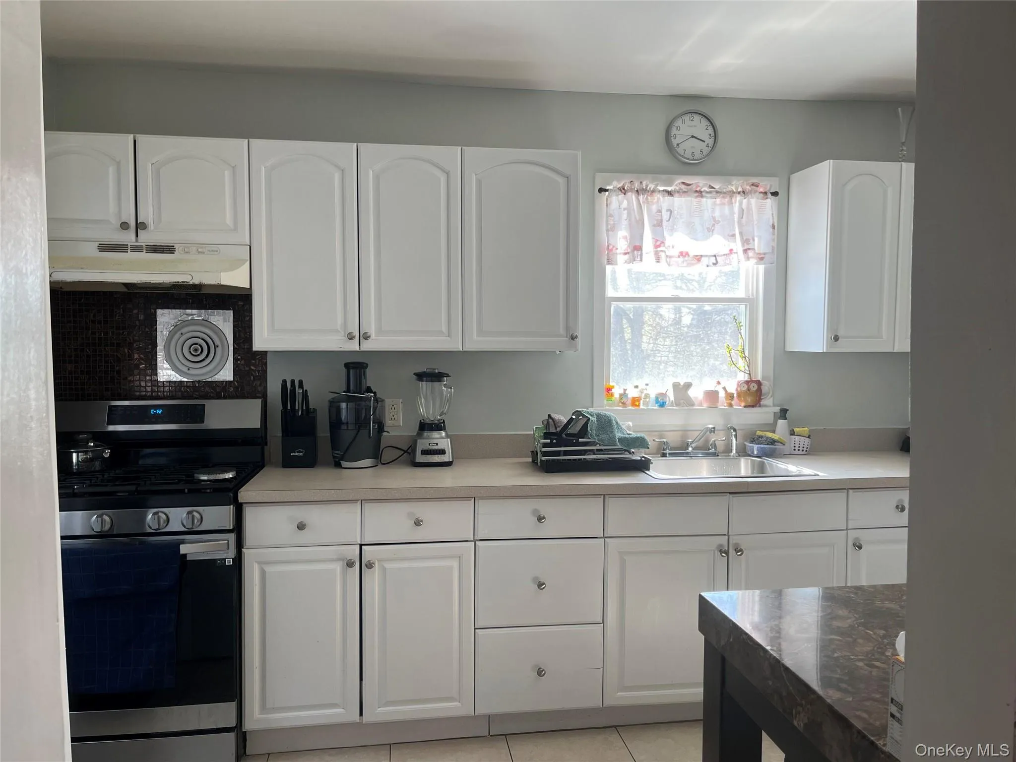 43 2nd Avenue, Islip, NY, 4 Bedrooms Bedrooms, 7 Rooms Rooms,2 BathroomsBathrooms,Residential,For Rent,2nd,0,1019922 43 2nd Avenue, Islip, NY, 4 Bedrooms Bedrooms, 7 Rooms Rooms,2 BathroomsBathrooms,Residential,For Rent,2nd,0,1019922