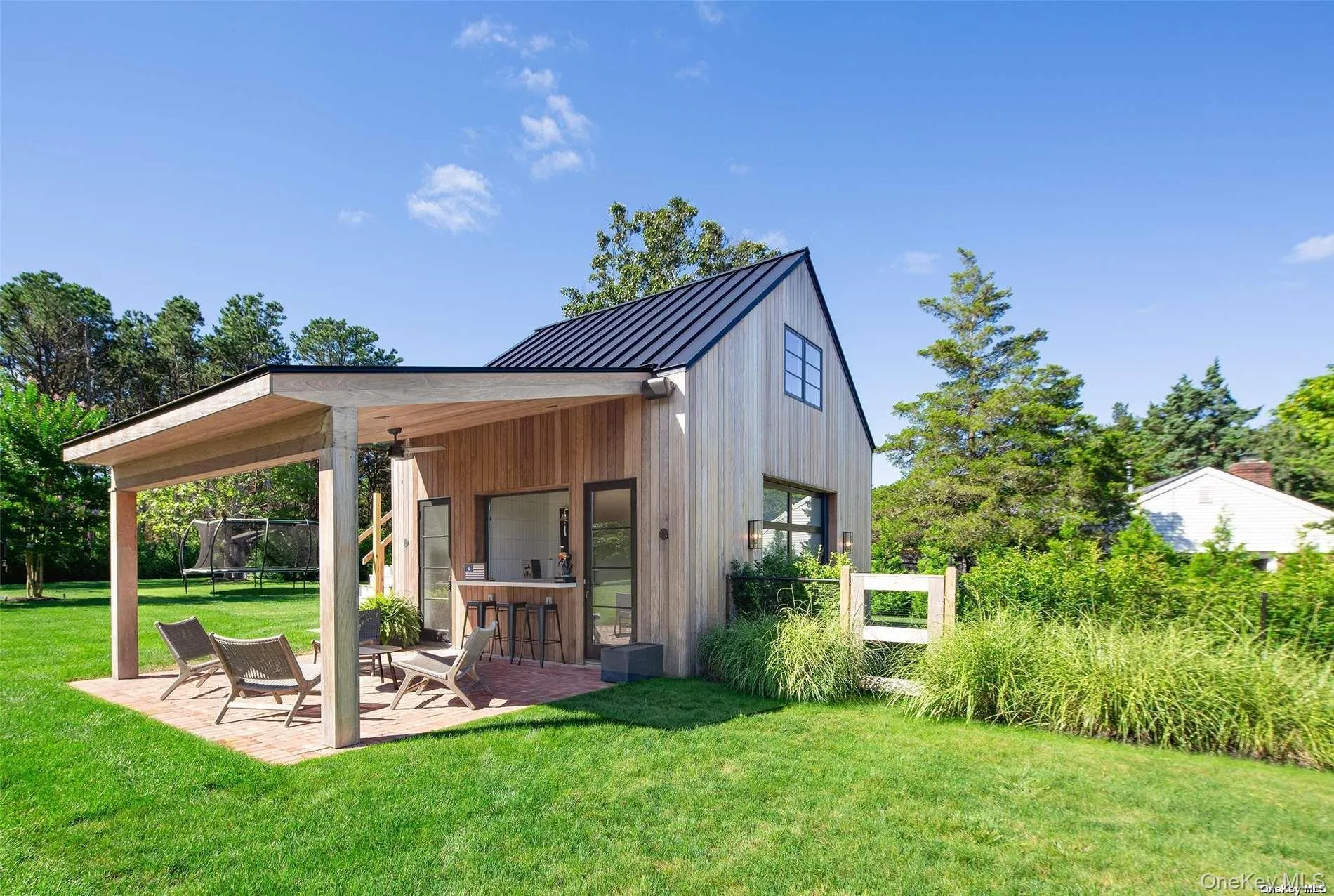 32 Inlet Road, Southampton, NY, 3 Bedrooms Bedrooms, 9 Rooms Rooms,2 BathroomsBathrooms,Residential,For Rent,Inlet,0,1019925 32 Inlet Road, Southampton, NY, 3 Bedrooms Bedrooms, 9 Rooms Rooms,2 BathroomsBathrooms,Residential,For Rent,Inlet,0,1019925