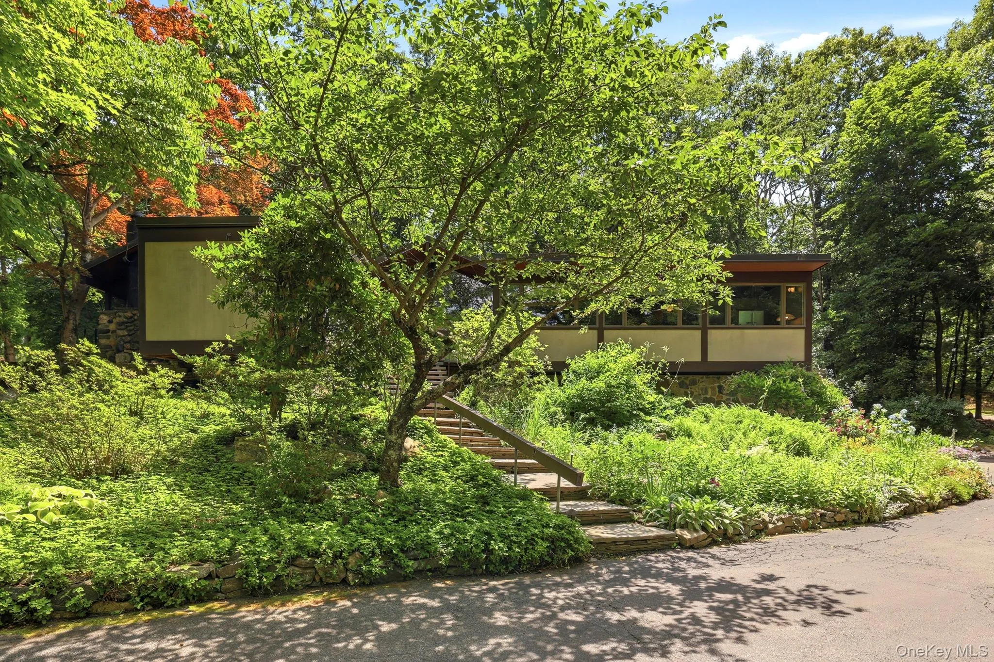 670 Long Hill Road, Ossining, NY, 4 Bedrooms Bedrooms, 8 Rooms Rooms,2 BathroomsBathrooms,Residential,For Rent,Long Hill,0,1019928 670 Long Hill Road, Ossining, NY, 4 Bedrooms Bedrooms, 8 Rooms Rooms,2 BathroomsBathrooms,Residential,For Rent,Long Hill,0,1019928
