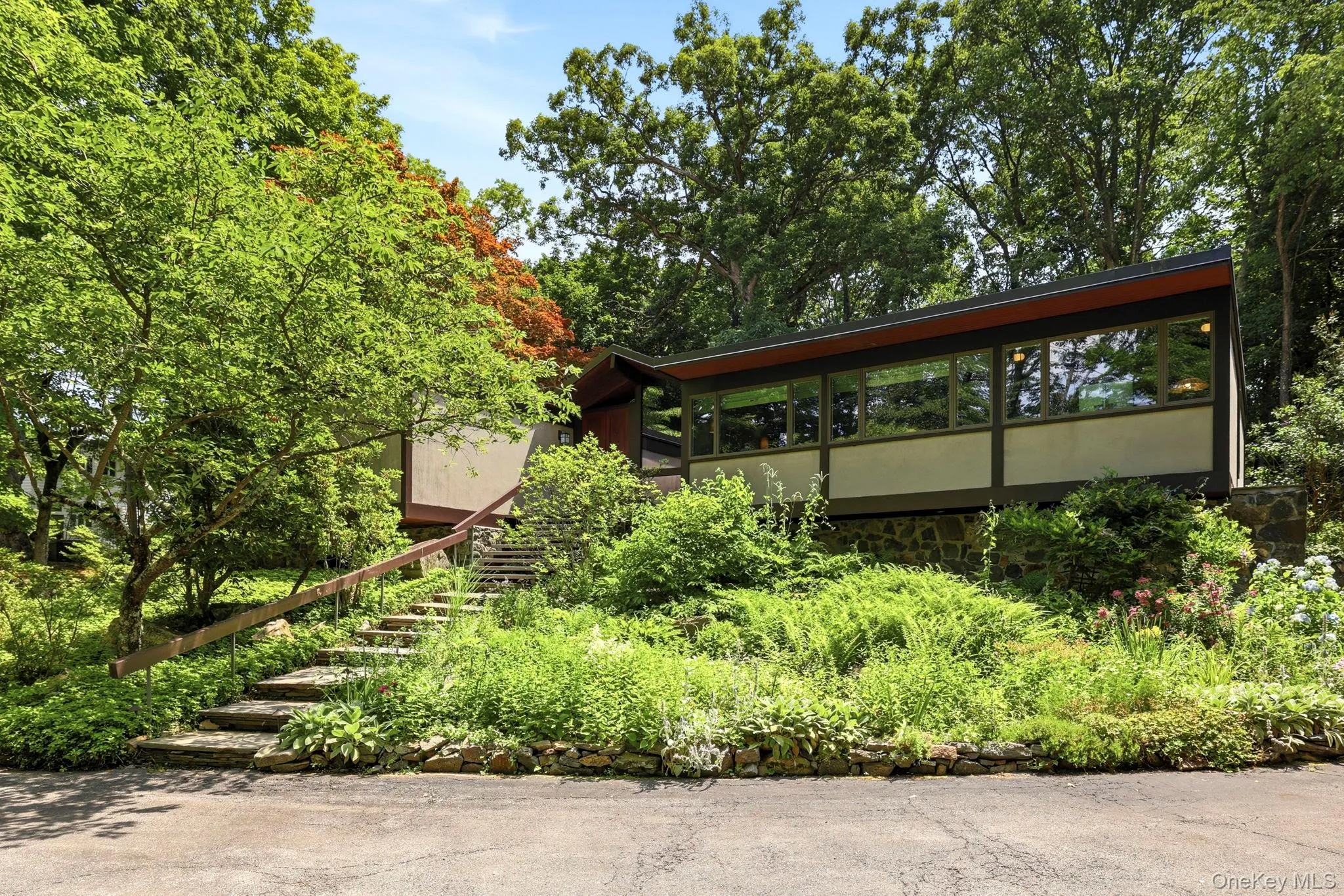 670 Long Hill Road, Ossining, NY, 4 Bedrooms Bedrooms, 8 Rooms Rooms,2 BathroomsBathrooms,Residential,For Rent,Long Hill,0,1019928 670 Long Hill Road, Ossining, NY, 4 Bedrooms Bedrooms, 8 Rooms Rooms,2 BathroomsBathrooms,Residential,For Rent,Long Hill,0,1019928