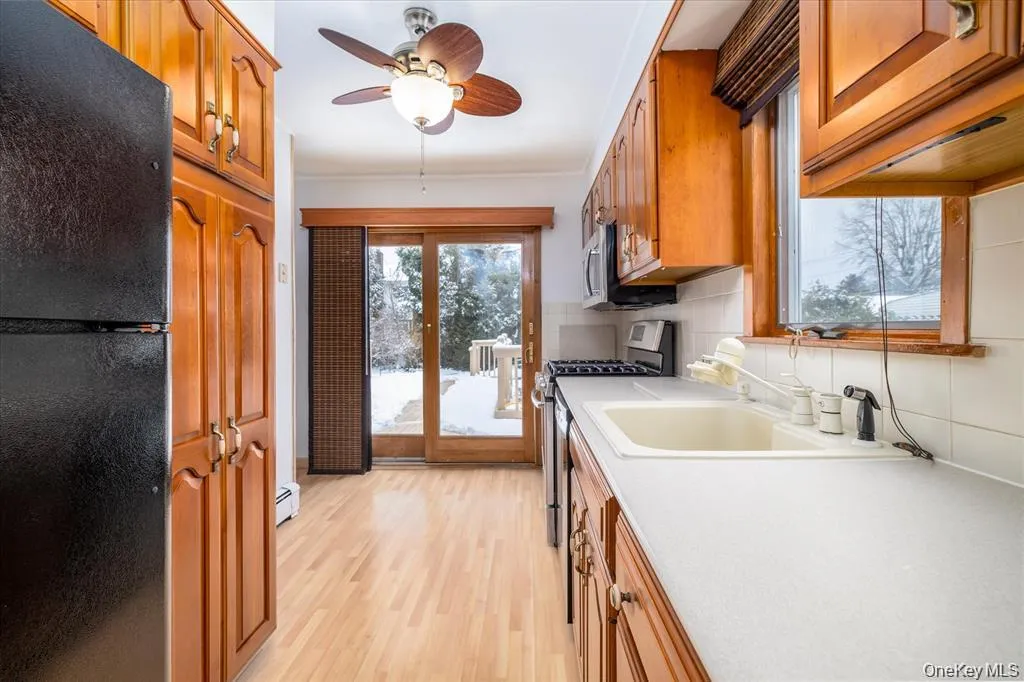 159 Nevada Street, Oyster Bay, NY, 3 Bedrooms Bedrooms, 7 Rooms Rooms,1 BathroomBathrooms,Residential,For Rent,Nevada,0,1019931 159 Nevada Street, Oyster Bay, NY, 3 Bedrooms Bedrooms, 7 Rooms Rooms,1 BathroomBathrooms,Residential,For Rent,Nevada,0,1019931