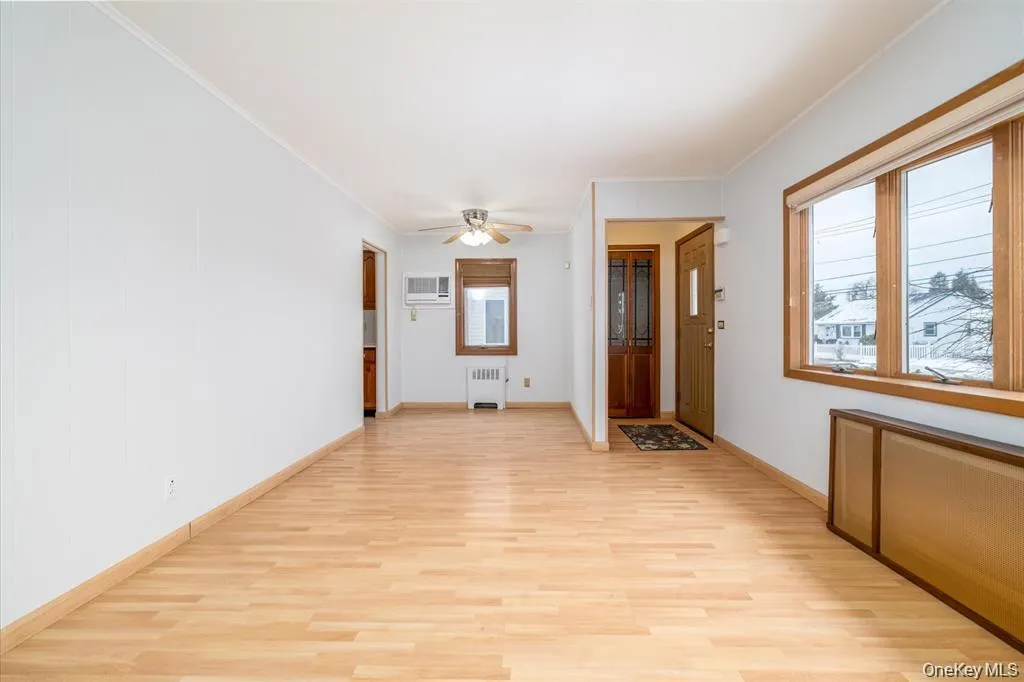 159 Nevada Street, Oyster Bay, NY, 3 Bedrooms Bedrooms, 7 Rooms Rooms,1 BathroomBathrooms,Residential,For Rent,Nevada,0,1019931 159 Nevada Street, Oyster Bay, NY, 3 Bedrooms Bedrooms, 7 Rooms Rooms,1 BathroomBathrooms,Residential,For Rent,Nevada,0,1019931